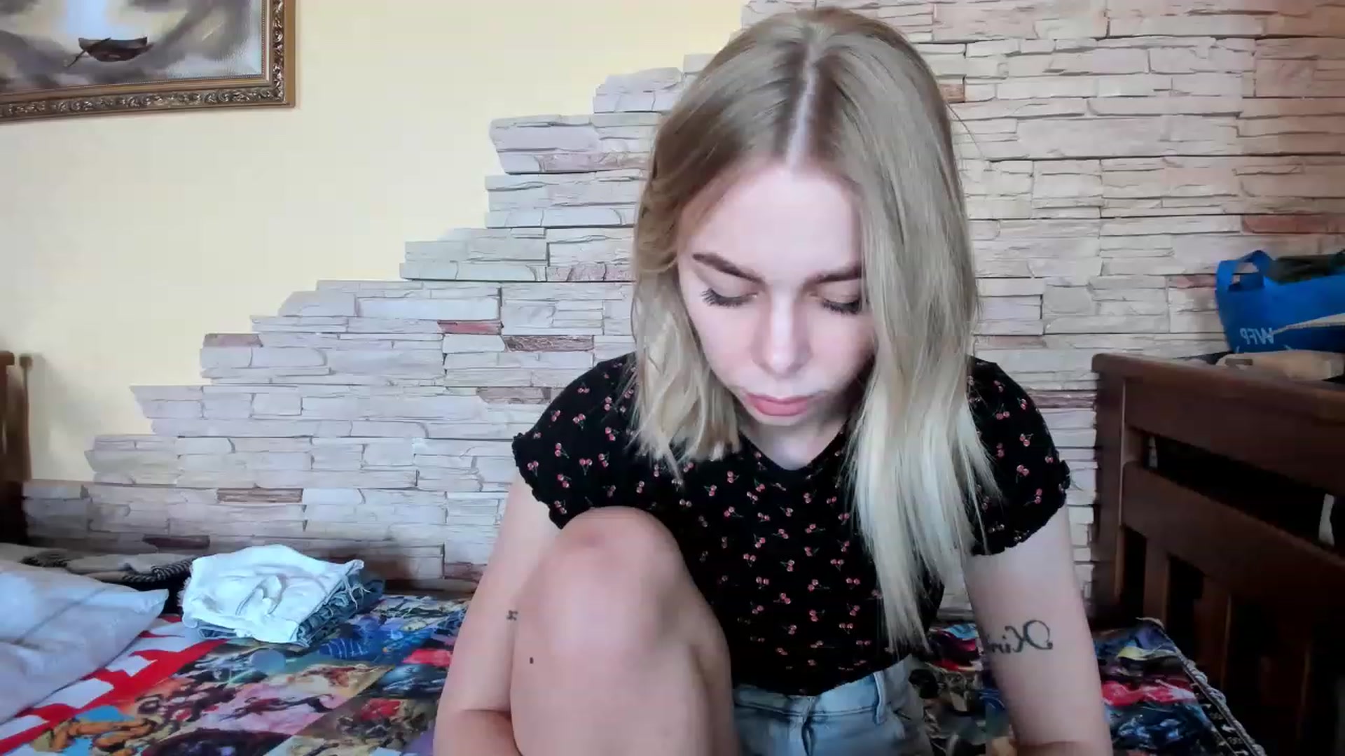 Gallery image thumbnail from YourPupsik's myfreecams stream on, 04/29/2023, 10:53 image 9 of 20