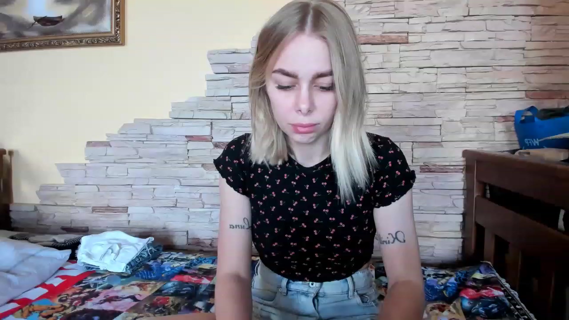 Gallery image thumbnail from YourPupsik's myfreecams stream on, 04/29/2023, 10:53 image 12 of 20