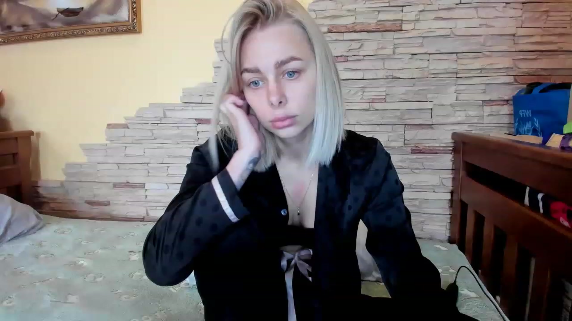 Gallery image thumbnail from YourPupsik's myfreecams stream on, 05/08/2023, 12:25 image 15 of 20
