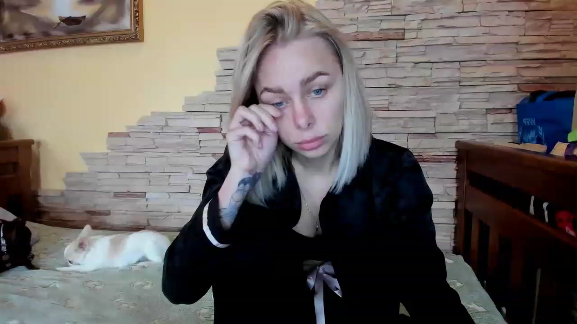 Gallery image thumbnail from YourPupsik's myfreecams stream on, 05/08/2023, 12:25 image 17 of 20