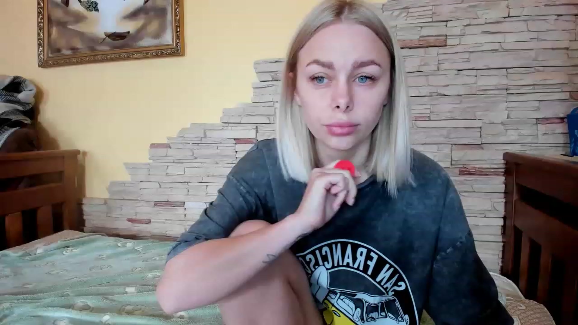 Gallery image thumbnail from YourPupsik's myfreecams stream on, 05/13/2023, 11:16 image 9 of 20