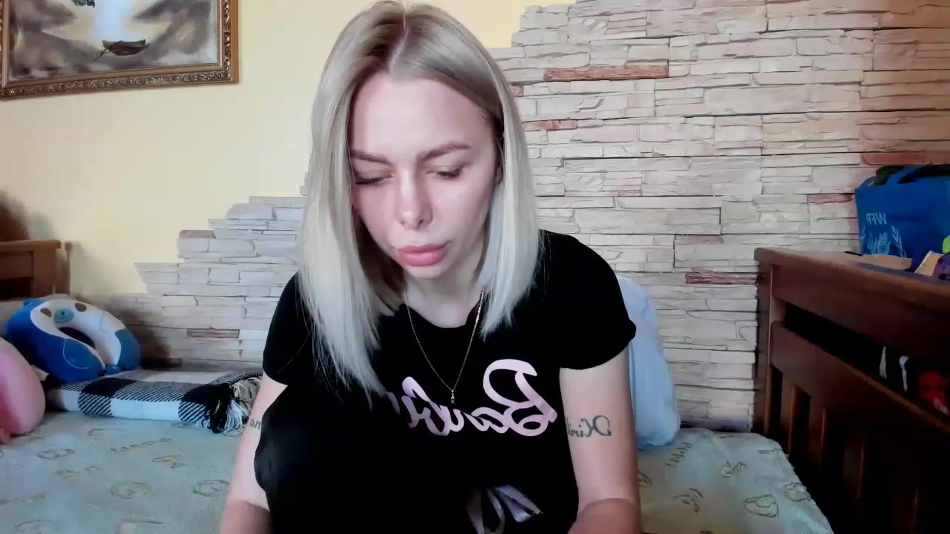 Gallery image thumbnail from YourPupsik's myfreecams stream on, 05/14/2023, 09:53 image 11 of 20