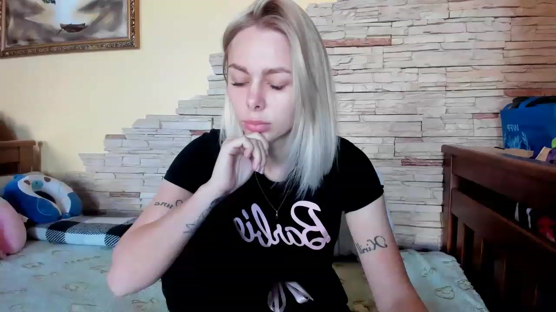 Gallery image thumbnail from YourPupsik's myfreecams stream on, 05/14/2023, 09:53 image 3 of 20