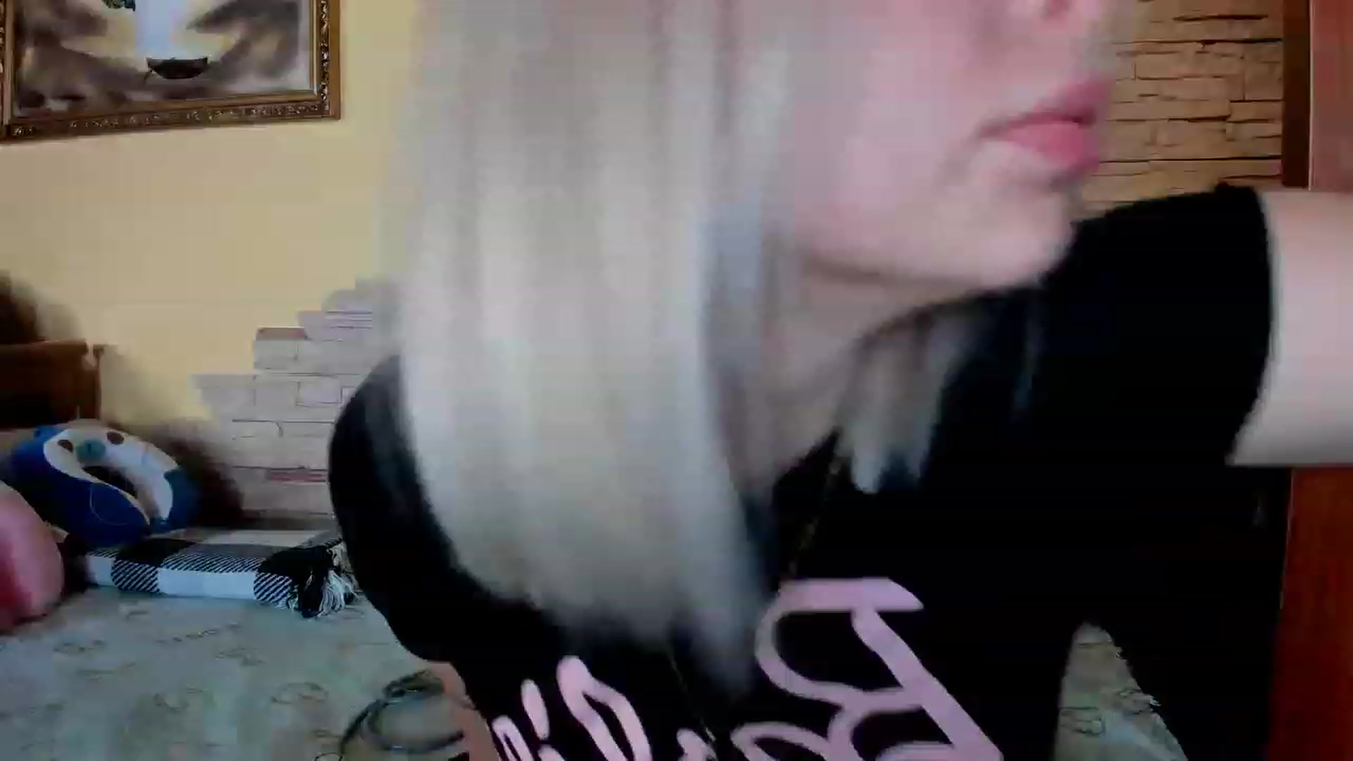 Gallery image thumbnail from YourPupsik's myfreecams stream on, 05/14/2023, 09:53 image 18 of 20