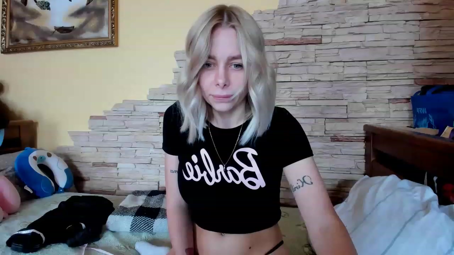 Gallery image thumbnail from YourPupsik's myfreecams stream on, 05/15/2023, 11:19 image 19 of 20