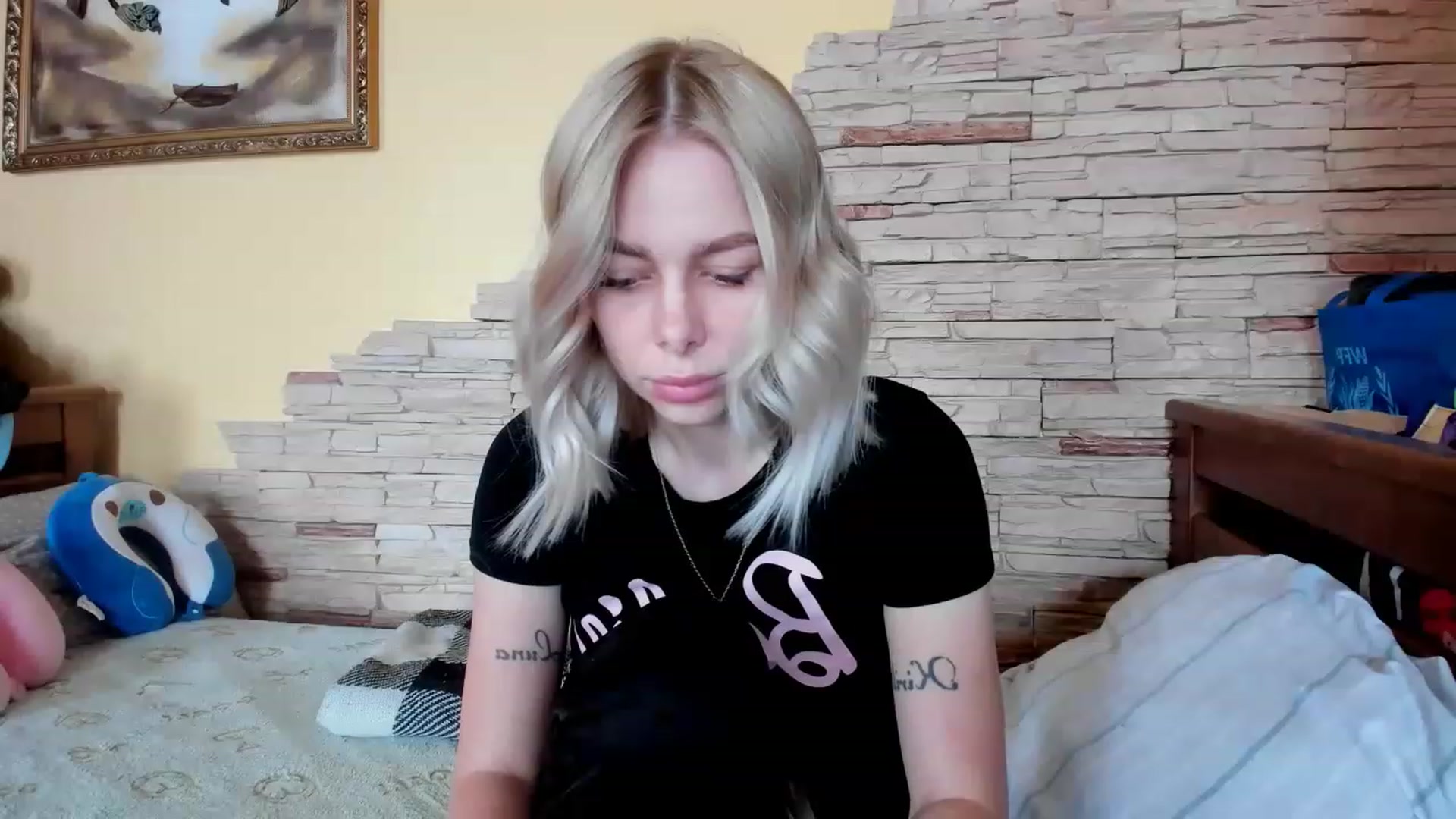 Gallery image thumbnail from YourPupsik's myfreecams stream on, 05/15/2023, 11:19 image 11 of 20