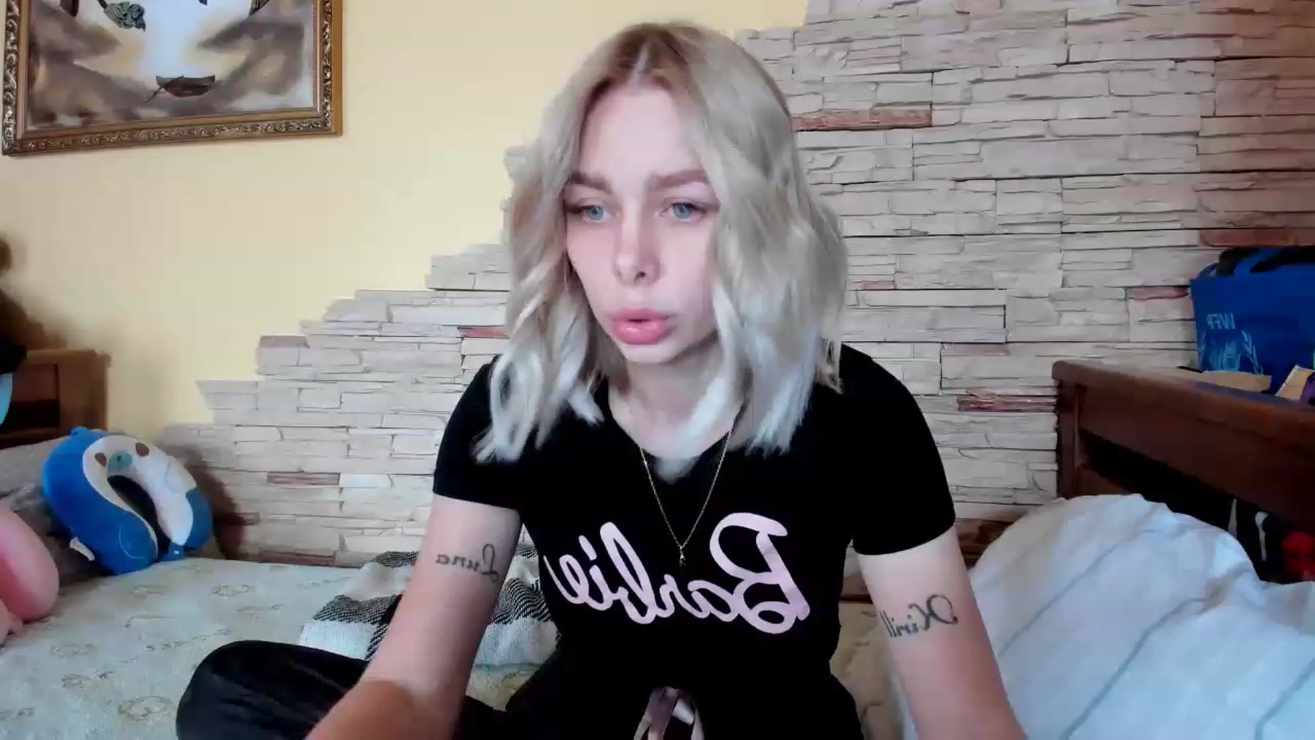 Gallery image thumbnail from YourPupsik's myfreecams stream on, 05/15/2023, 11:19 image 16 of 20