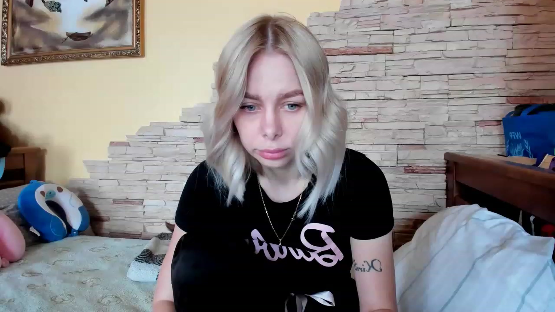 Gallery image thumbnail from YourPupsik's myfreecams stream on, 05/15/2023, 11:19 image 8 of 20