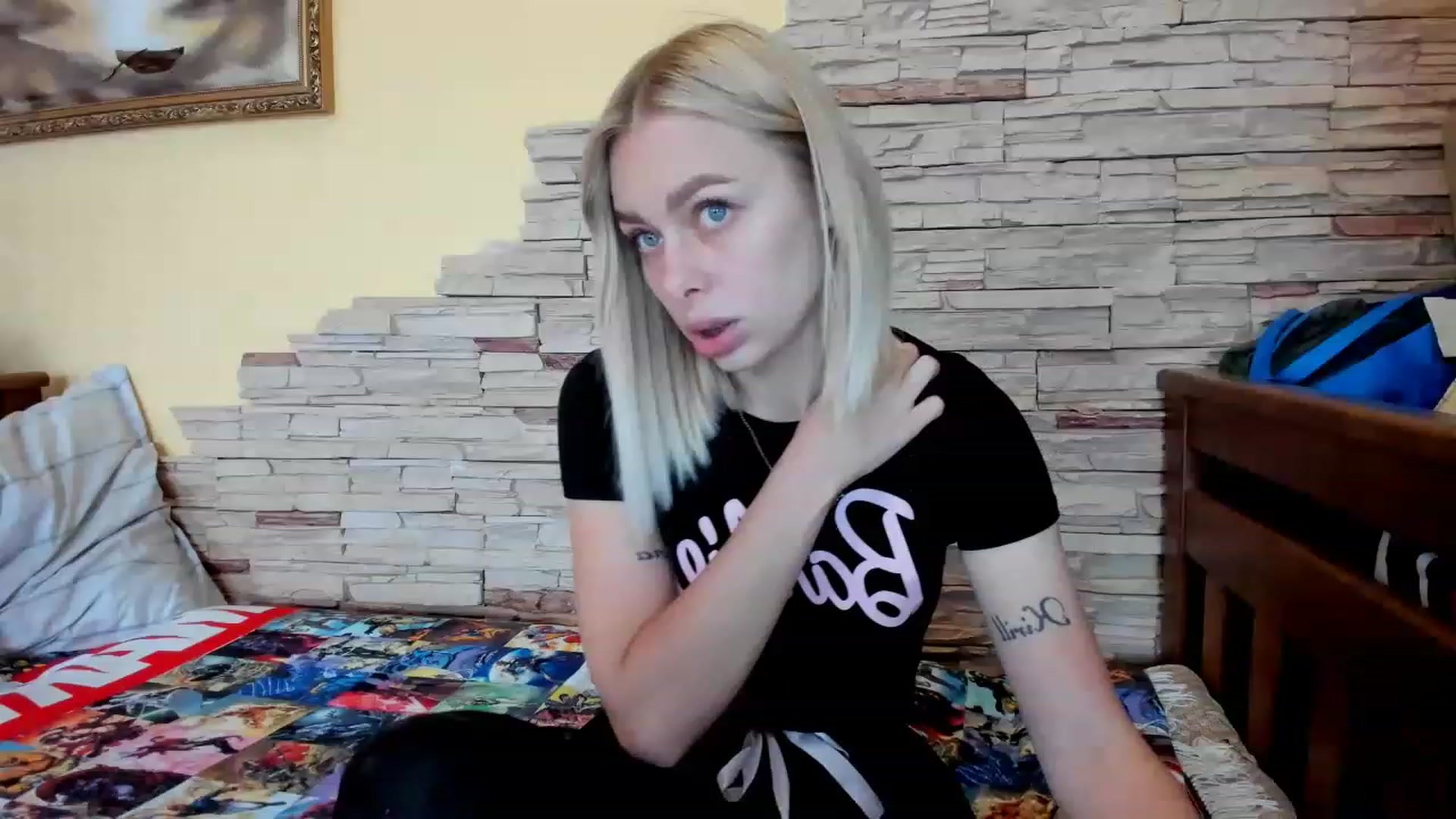 Gallery image thumbnail from YourPupsik's myfreecams stream on, 06/13/2023, 11:27 image 11 of 20