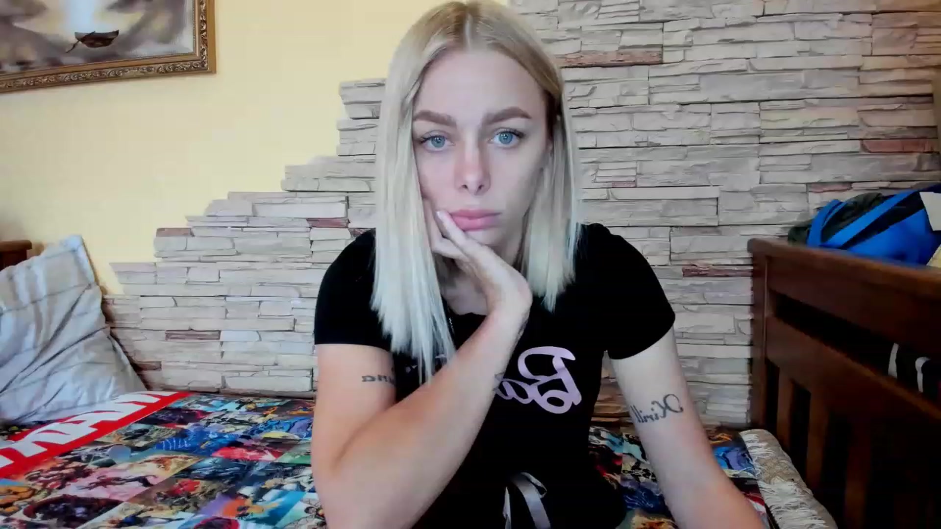 Gallery image thumbnail from YourPupsik's myfreecams stream on, 06/13/2023, 11:27 image 6 of 20