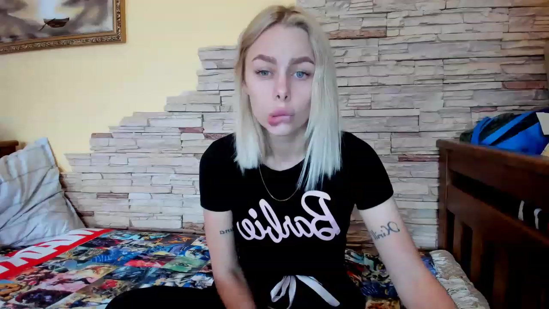 Gallery image thumbnail from YourPupsik's myfreecams stream on, 06/13/2023, 12:48 image 12 of 20