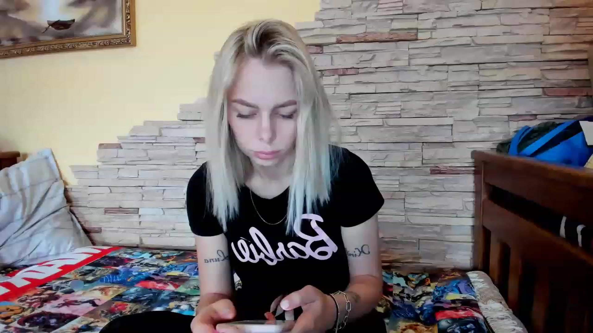 Gallery image thumbnail from YourPupsik's myfreecams stream on, 06/13/2023, 12:48 image 4 of 20