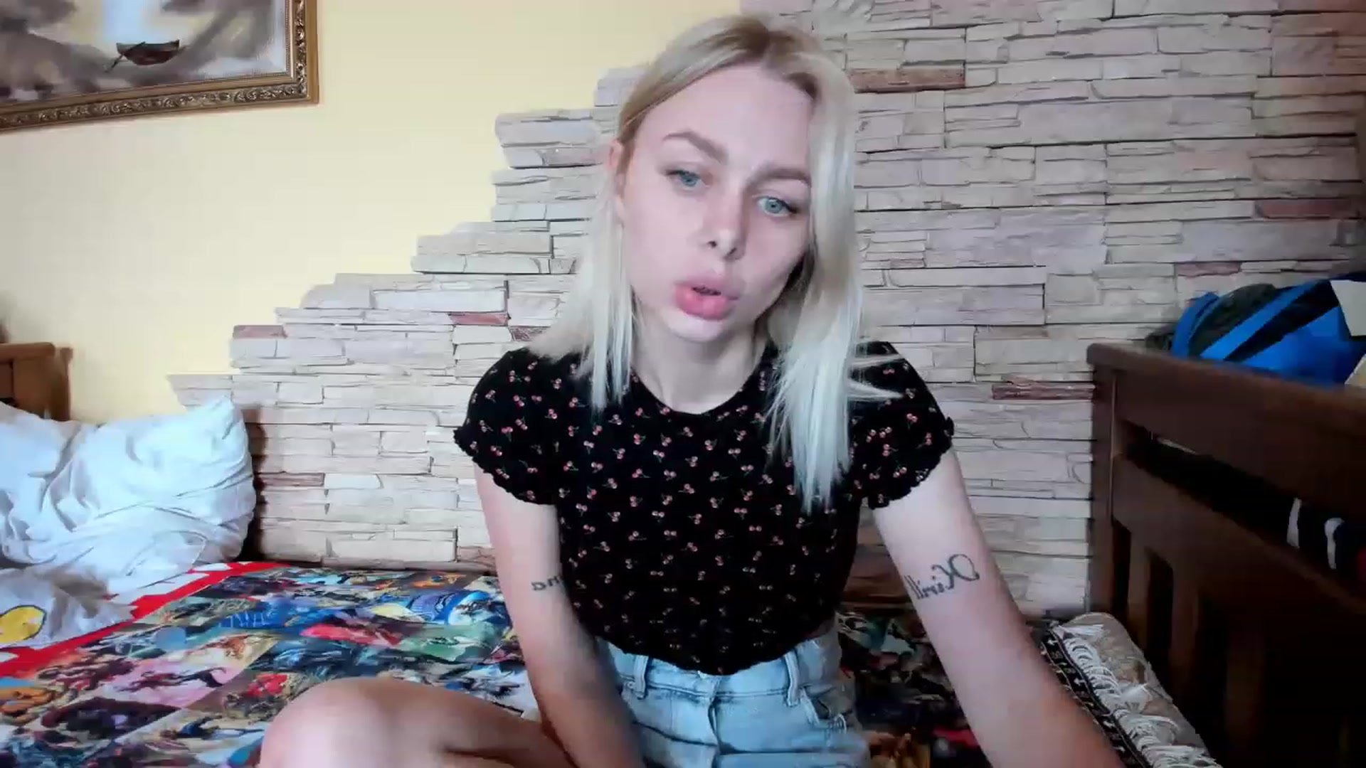 Gallery image thumbnail from YourPupsik's myfreecams stream on, 06/15/2023, 10:22 image 2 of 20
