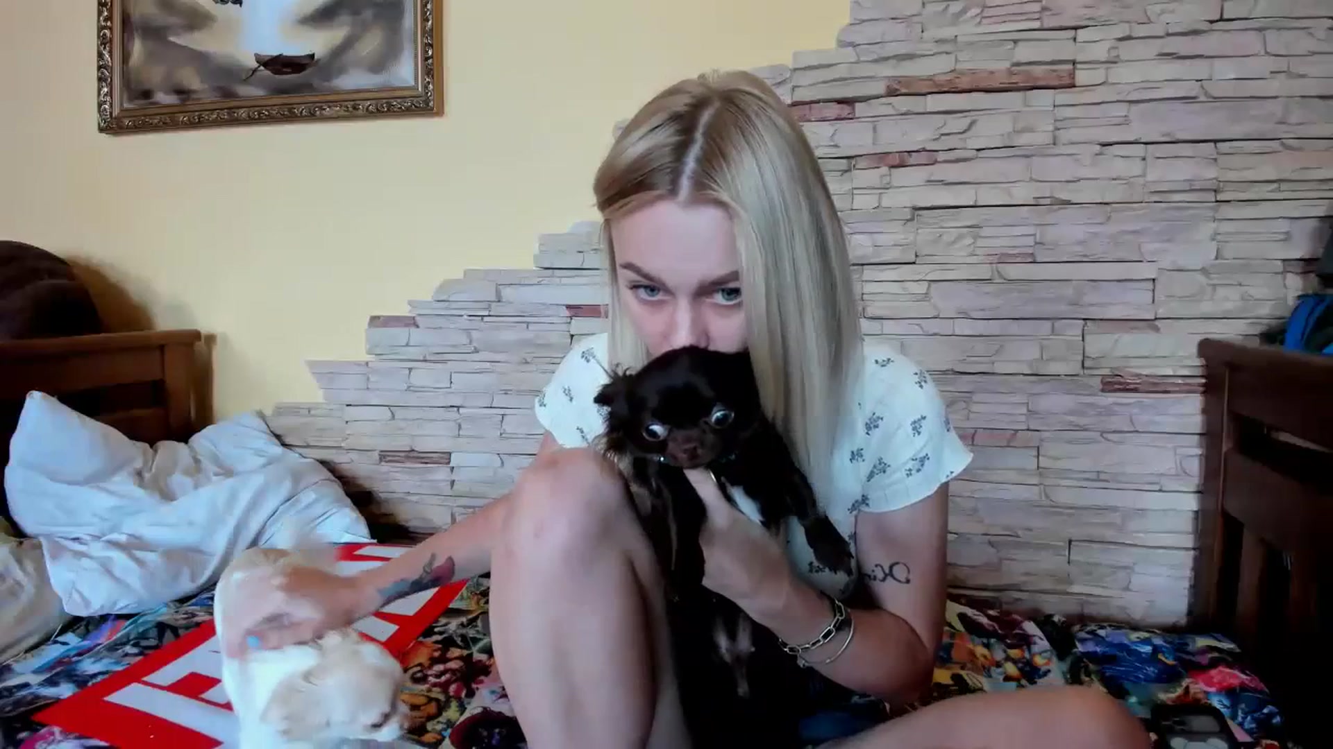 Gallery image thumbnail from YourPupsik's myfreecams stream on, 06/22/2023, 11:34 image 9 of 20
