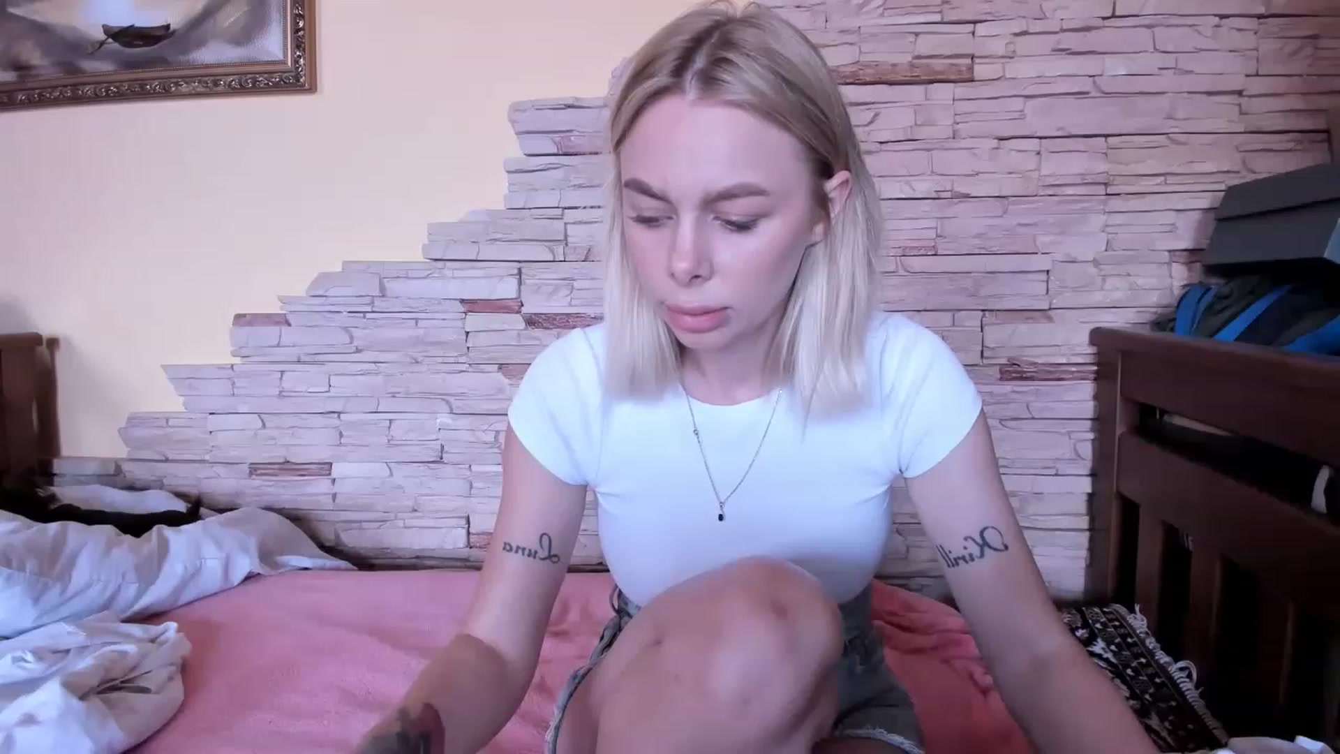 Gallery image thumbnail from YourPupsik's myfreecams stream on, 06/24/2023, 09:16 image 19 of 20