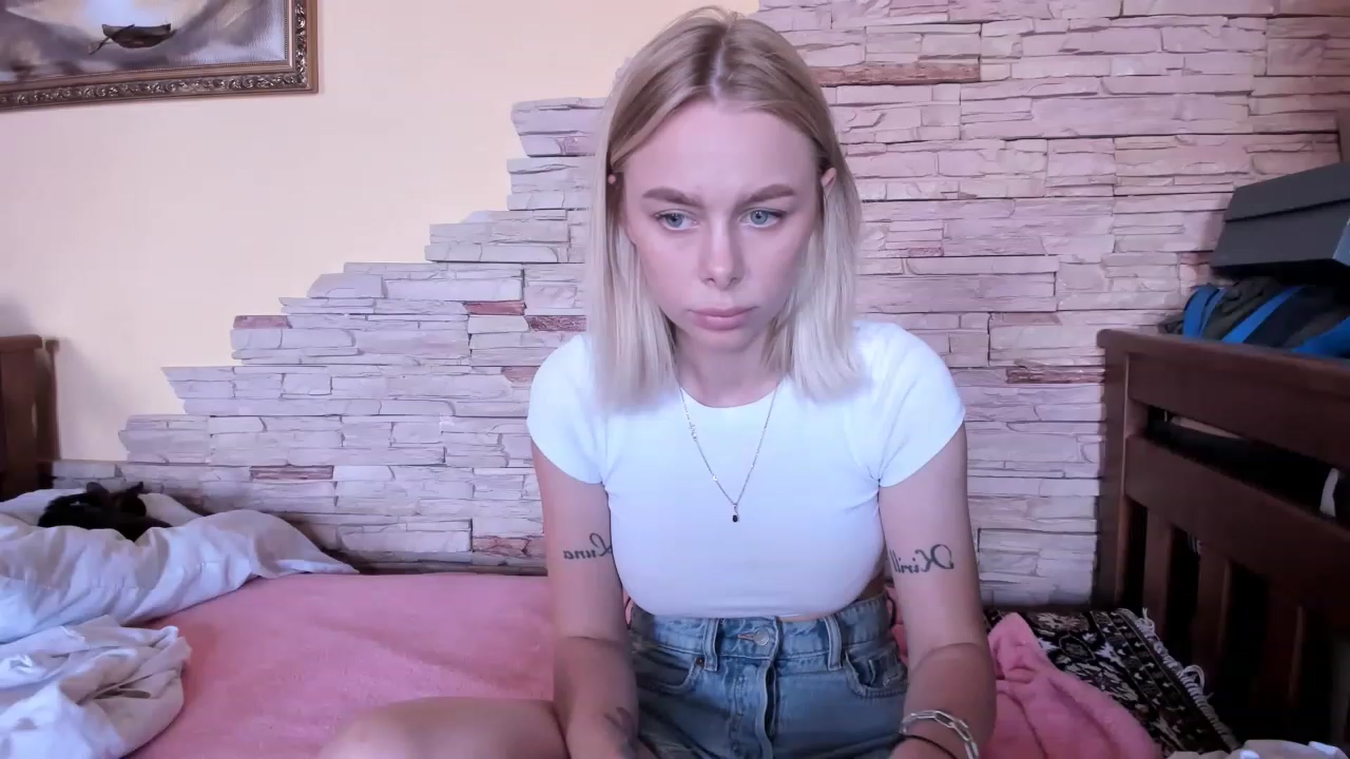 Gallery image thumbnail from YourPupsik's myfreecams stream on, 06/24/2023, 09:16 image 15 of 20