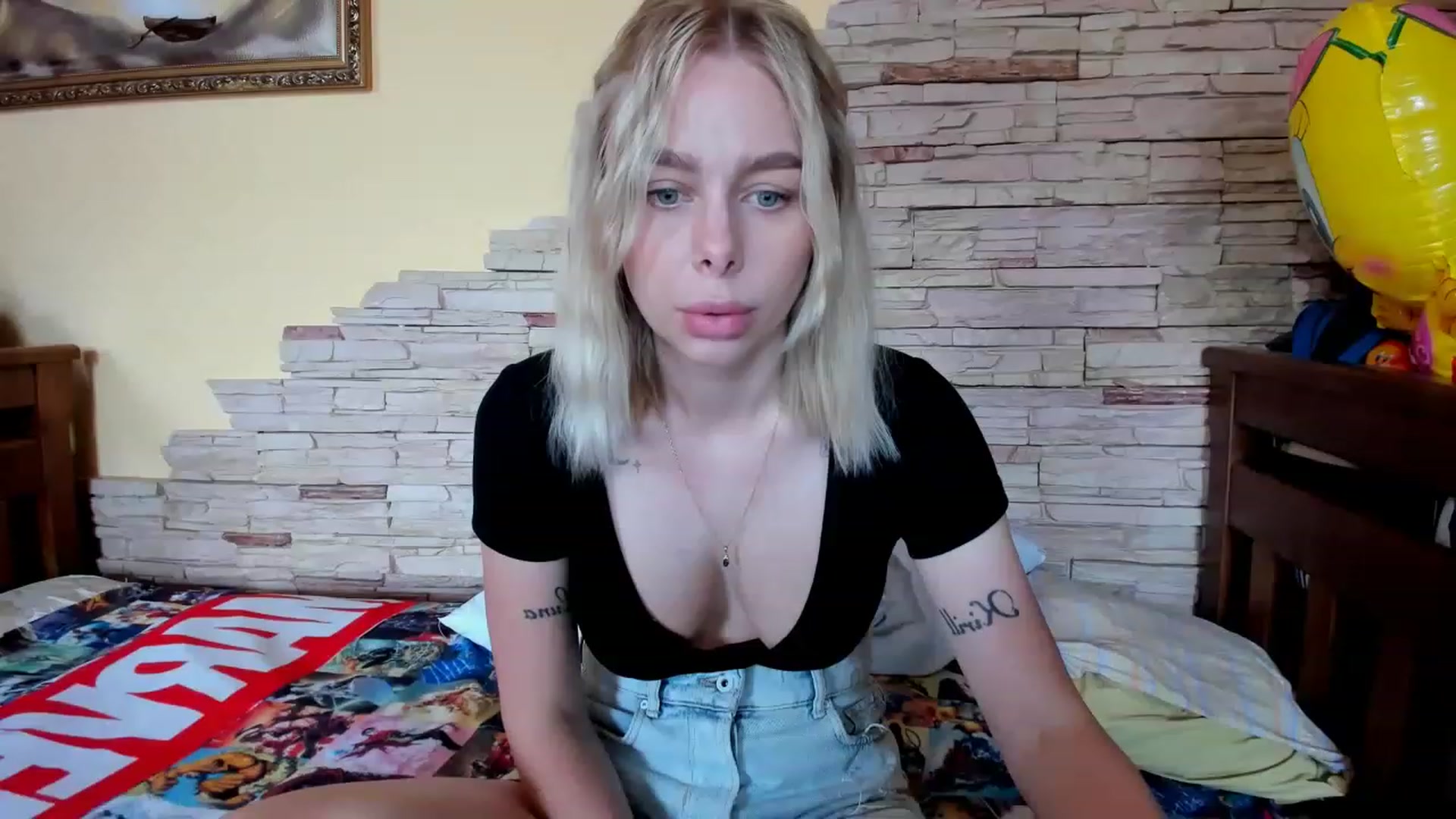 Gallery image thumbnail from YourPupsik's myfreecams stream on, 06/27/2023, 12:40 image 3 of 20