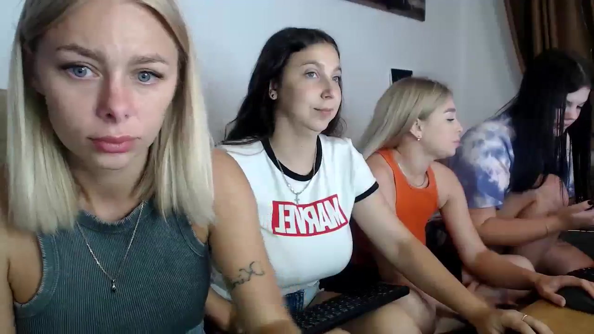 Gallery image thumbnail from YourPupsik's myfreecams stream on, 07/26/2023, 08:25 image 15 of 20