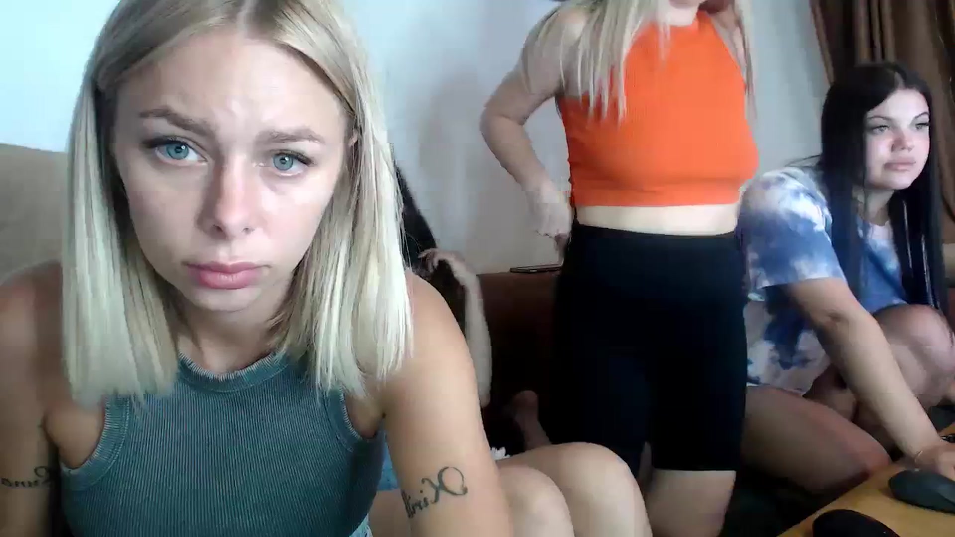 Gallery image thumbnail from YourPupsik's myfreecams stream on, 07/26/2023, 08:25 image 9 of 20