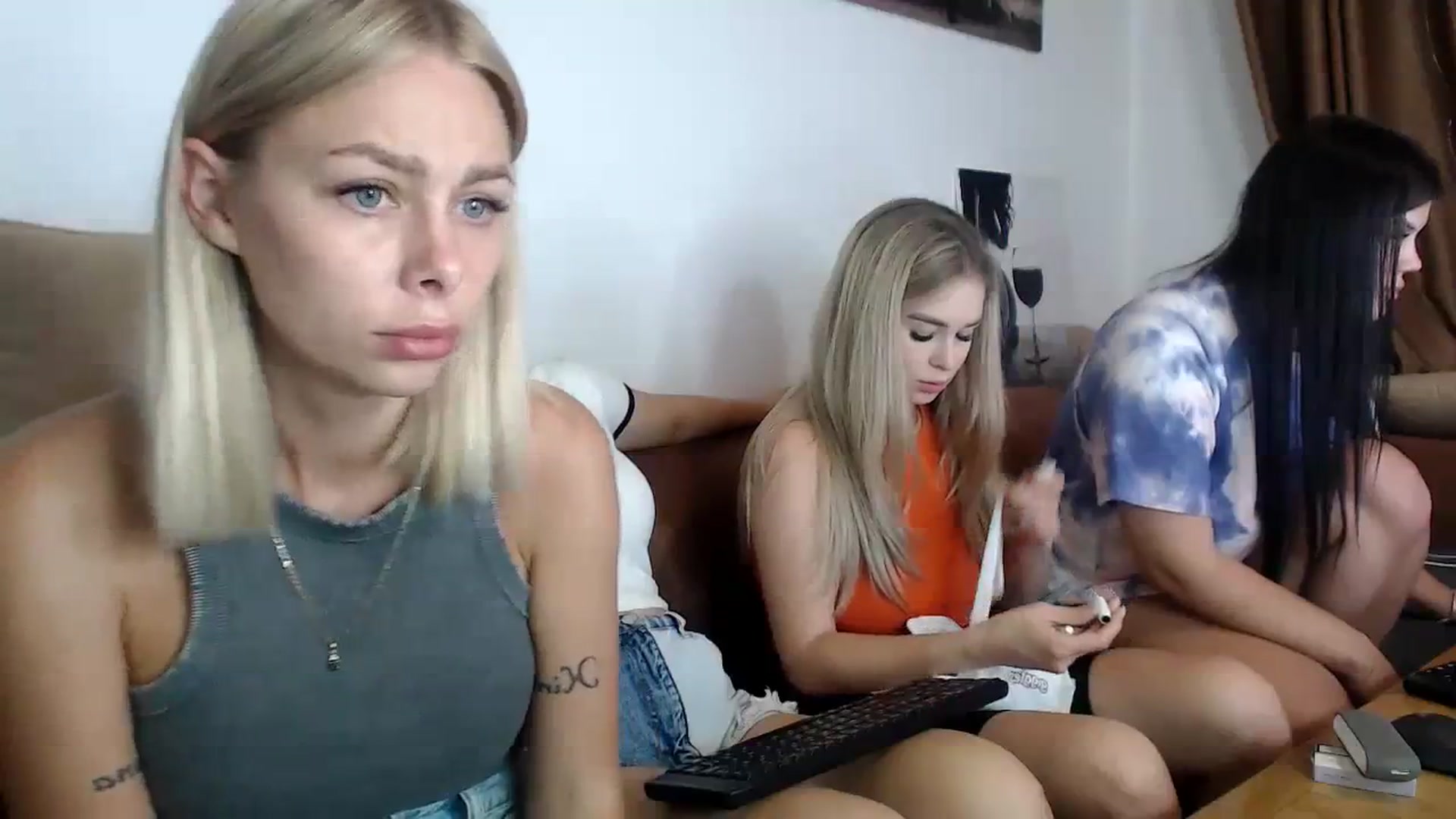 Gallery image thumbnail from YourPupsik's myfreecams stream on, 07/26/2023, 08:25 image 10 of 20