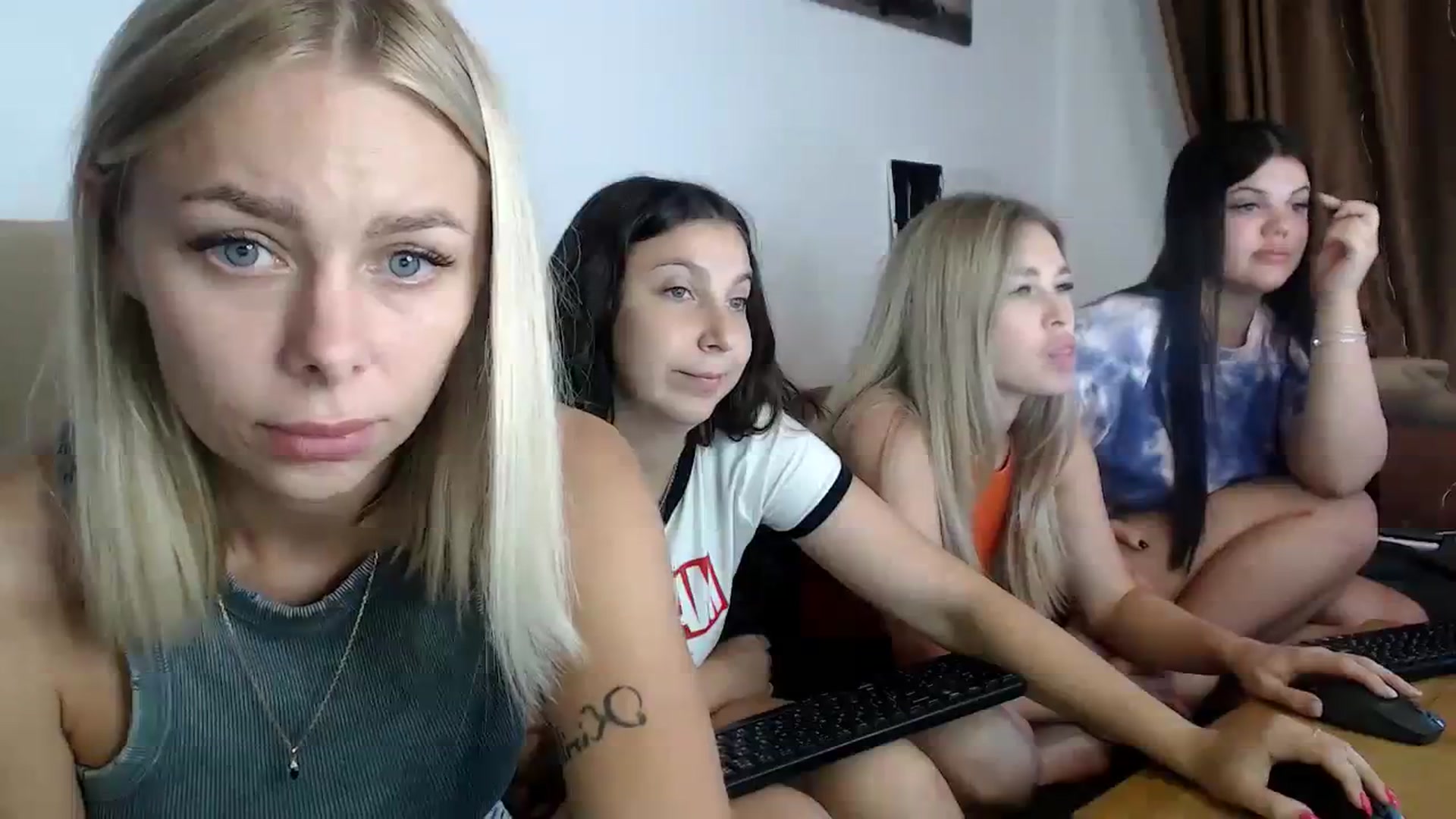 Gallery image thumbnail from YourPupsik's myfreecams stream on, 07/26/2023, 10:42 image 3 of 20