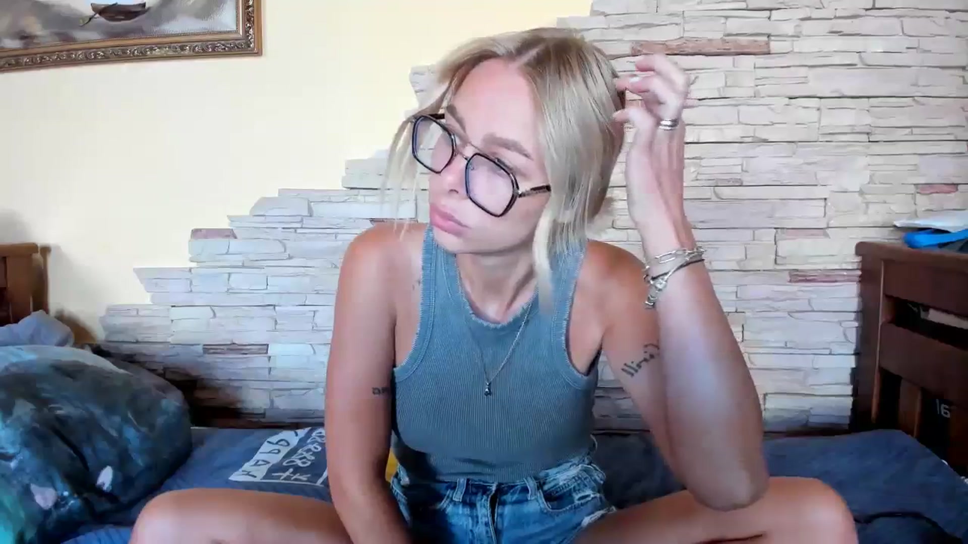 Gallery image thumbnail from YourPupsik's myfreecams stream on, 09/11/2023, 07:41 image 4 of 20