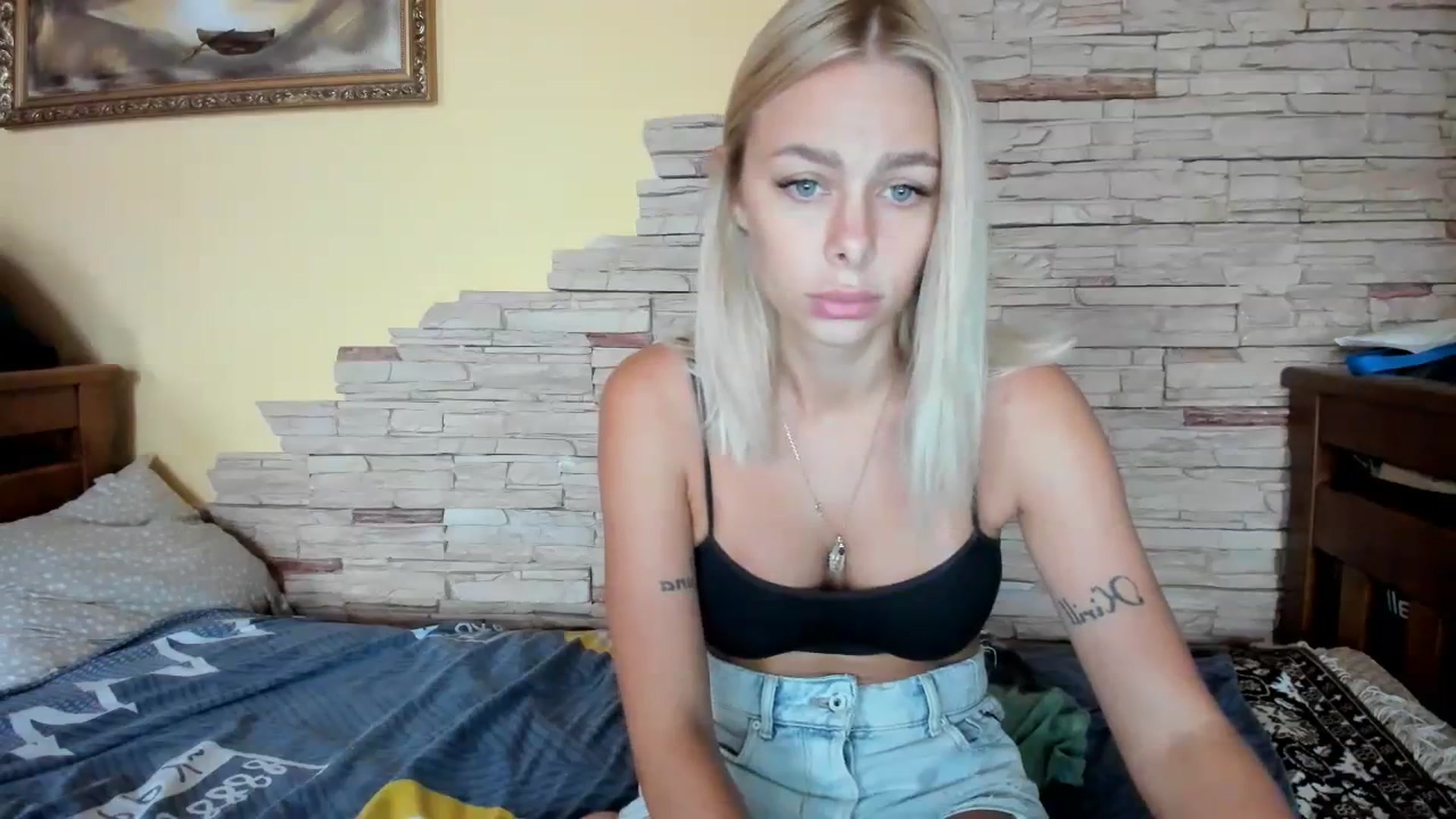 Gallery image thumbnail from YourPupsik's myfreecams stream on, 09/24/2023, 11:32 image 12 of 20