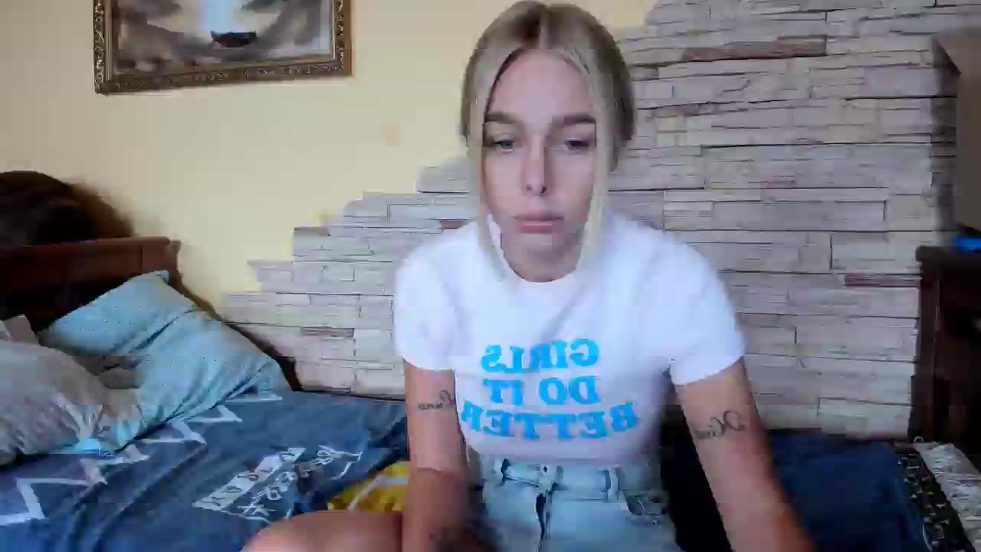 Gallery image thumbnail from YourPupsik's myfreecams stream on, 10/08/2023, 12:38 image 12 of 20
