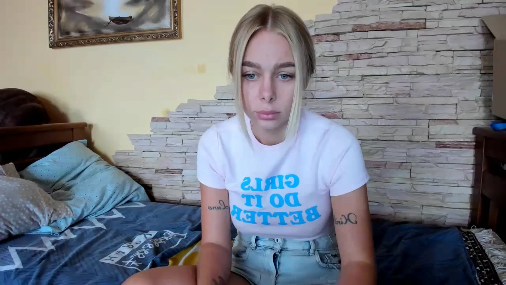 Gallery image thumbnail from YourPupsik's myfreecams stream on, 10/08/2023, 12:38 image 15 of 20