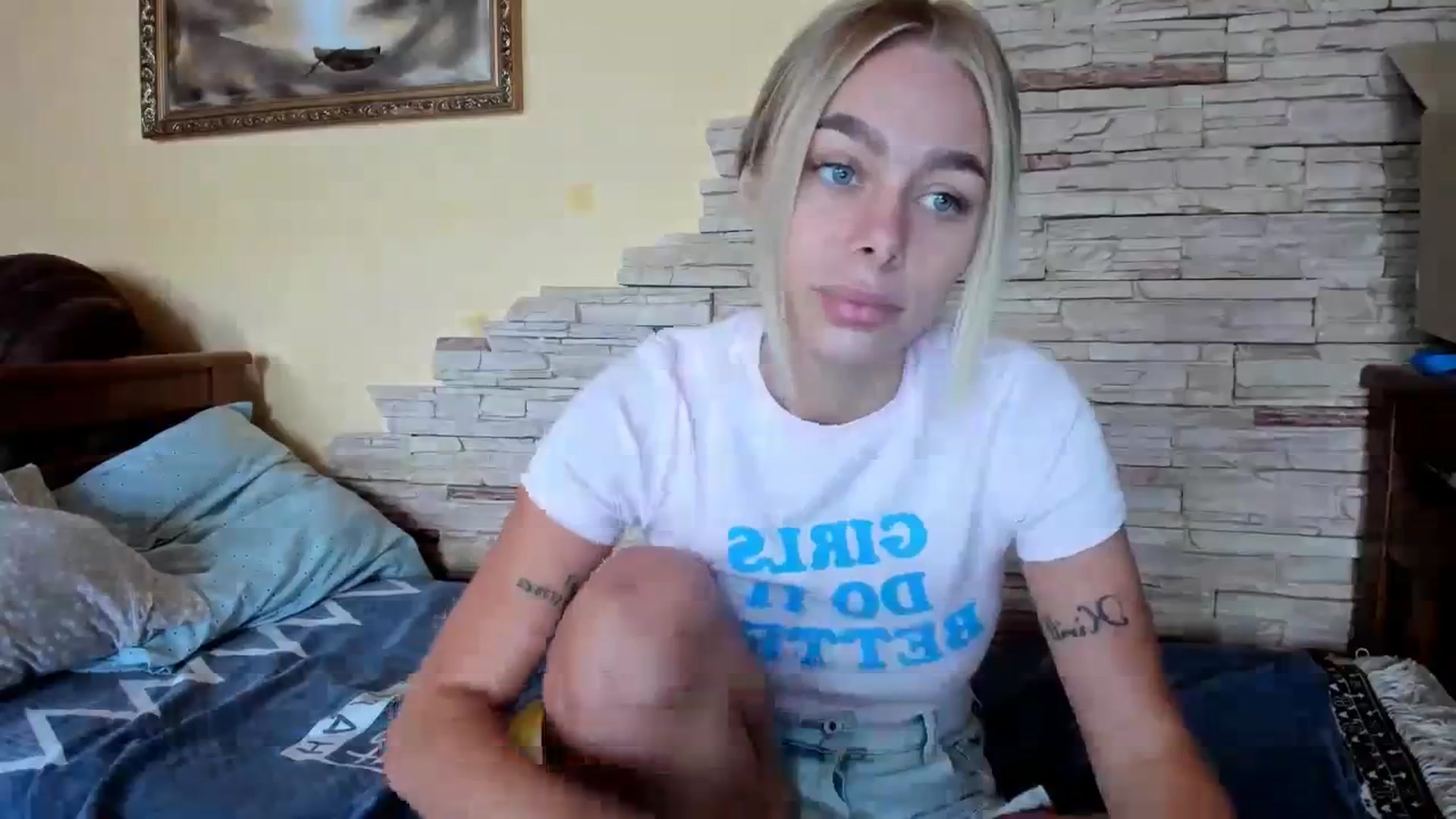 Gallery image thumbnail from YourPupsik's myfreecams stream on, 10/08/2023, 12:38 image 18 of 20