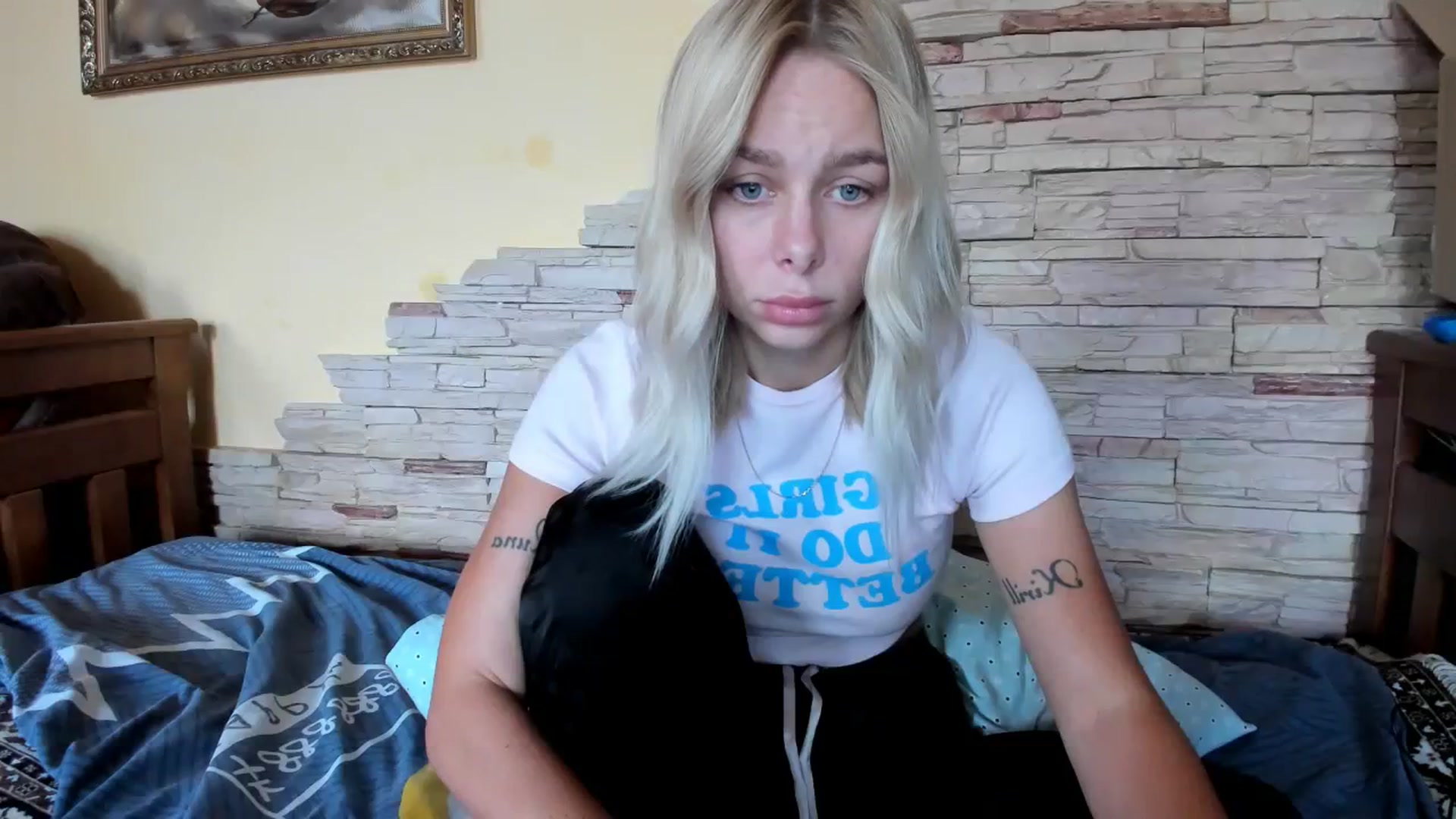 Gallery image thumbnail from YourPupsik's myfreecams stream on, 10/12/2023, 12:28 image 16 of 20
