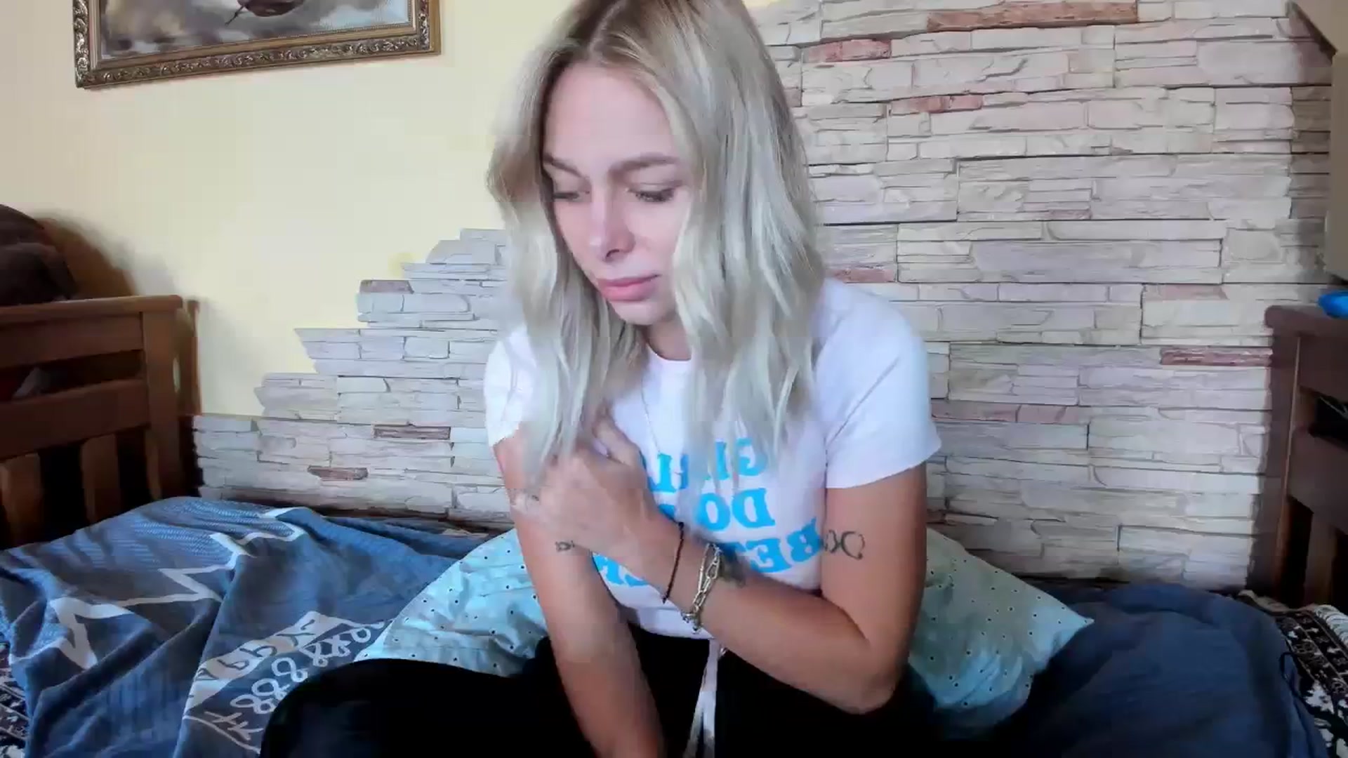 Gallery image thumbnail from YourPupsik's myfreecams stream on, 10/12/2023, 12:49 image 9 of 20