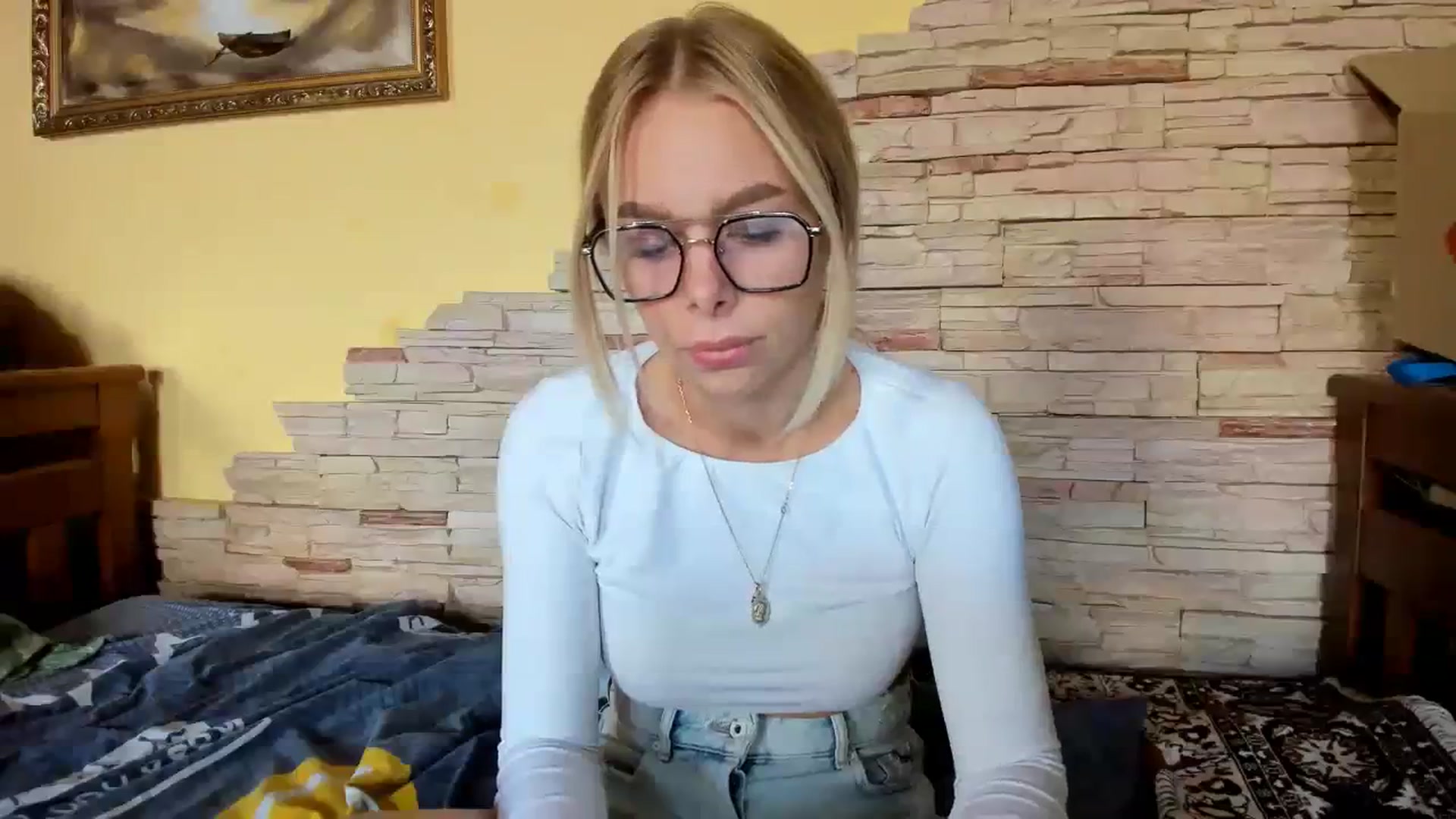 Gallery image thumbnail from YourPupsik's myfreecams stream on, 10/17/2023, 10:22 image 4 of 20