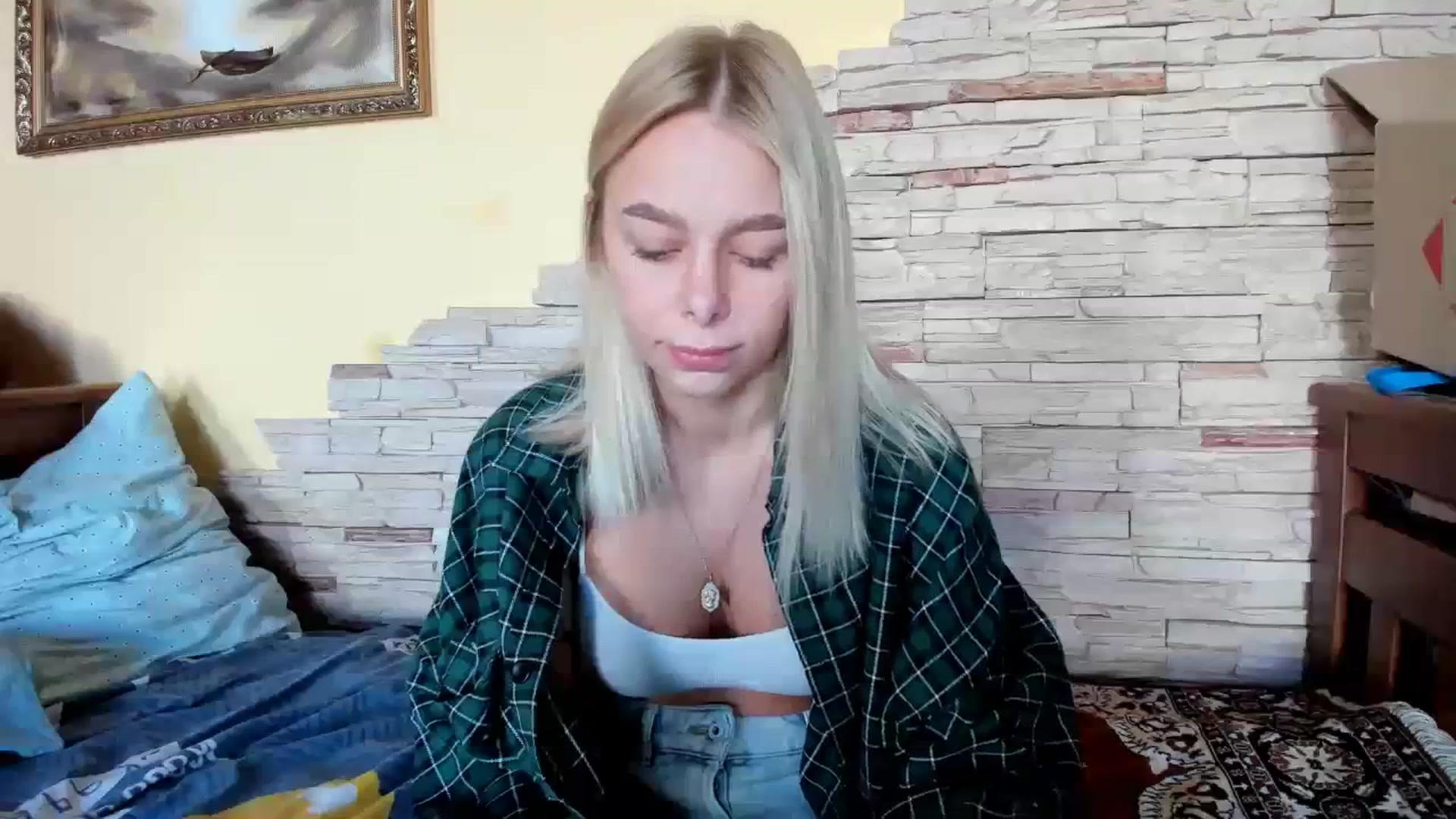 Gallery image thumbnail from YourPupsik's myfreecams stream on, 10/18/2023, 09:18 image 18 of 20