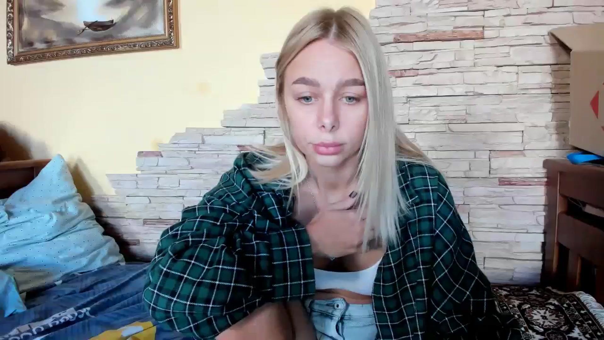 Gallery image thumbnail from YourPupsik's myfreecams stream on, 10/18/2023, 10:41 image 9 of 20