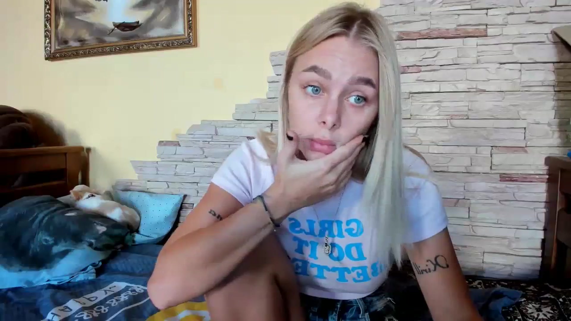 Gallery image thumbnail from YourPupsik's myfreecams stream on, 10/19/2023, 09:26 image 15 of 20