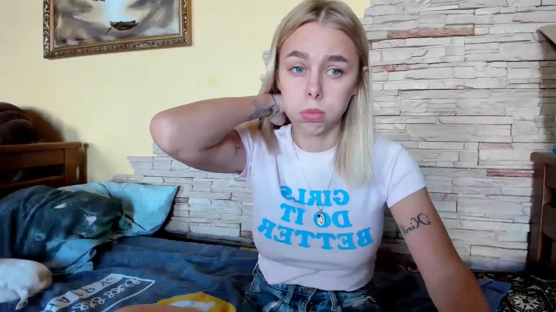 Gallery image thumbnail from YourPupsik's myfreecams stream on, 10/19/2023, 09:26 image 5 of 20