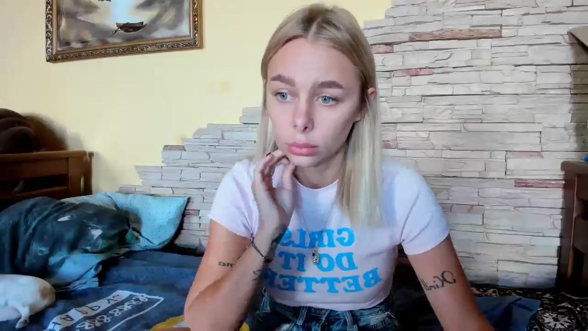 Gallery image thumbnail from YourPupsik's myfreecams stream on, 10/19/2023, 09:26 image 6 of 20