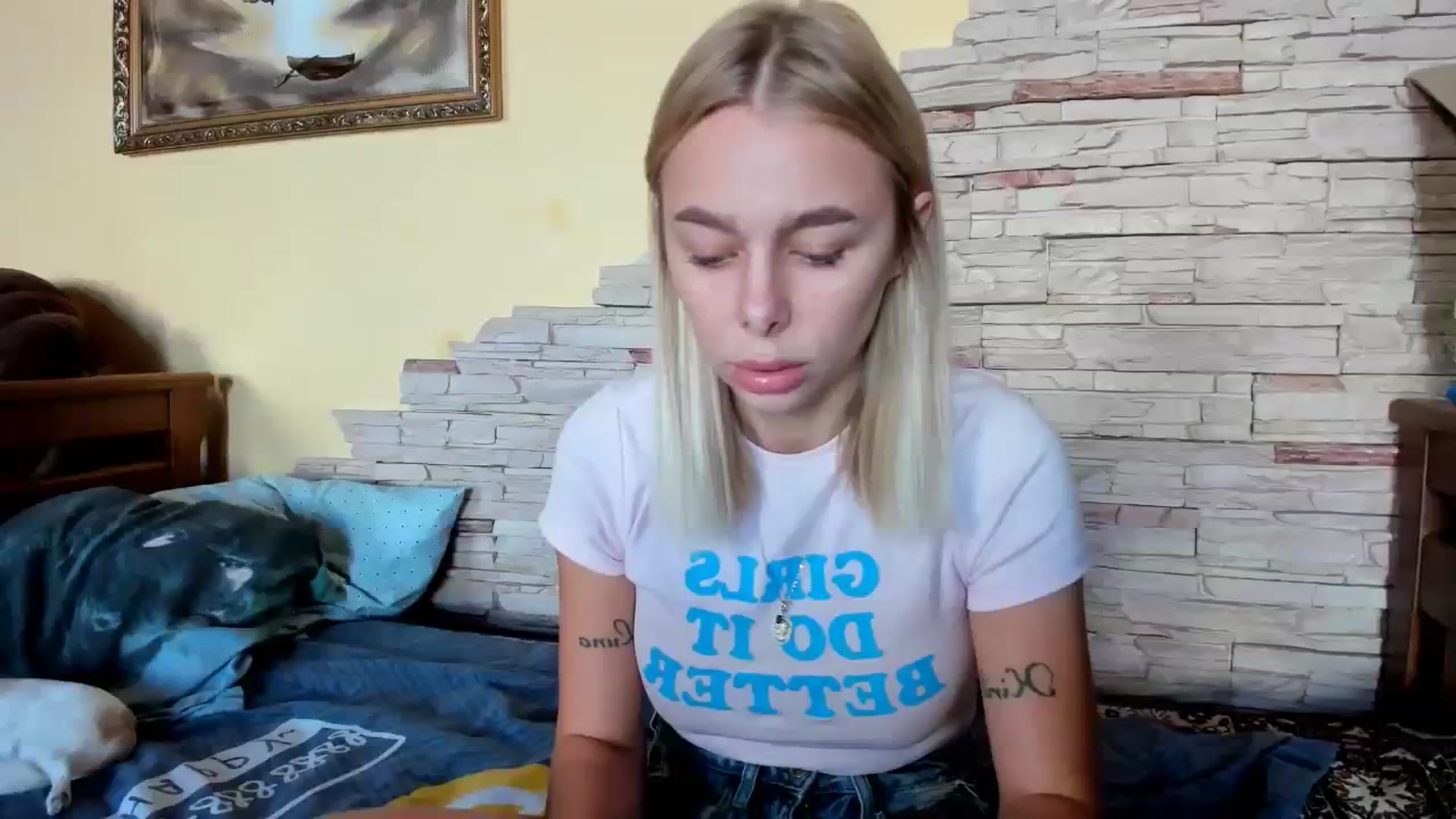 Gallery image thumbnail from YourPupsik's myfreecams stream on, 10/19/2023, 09:26 image 1 of 20