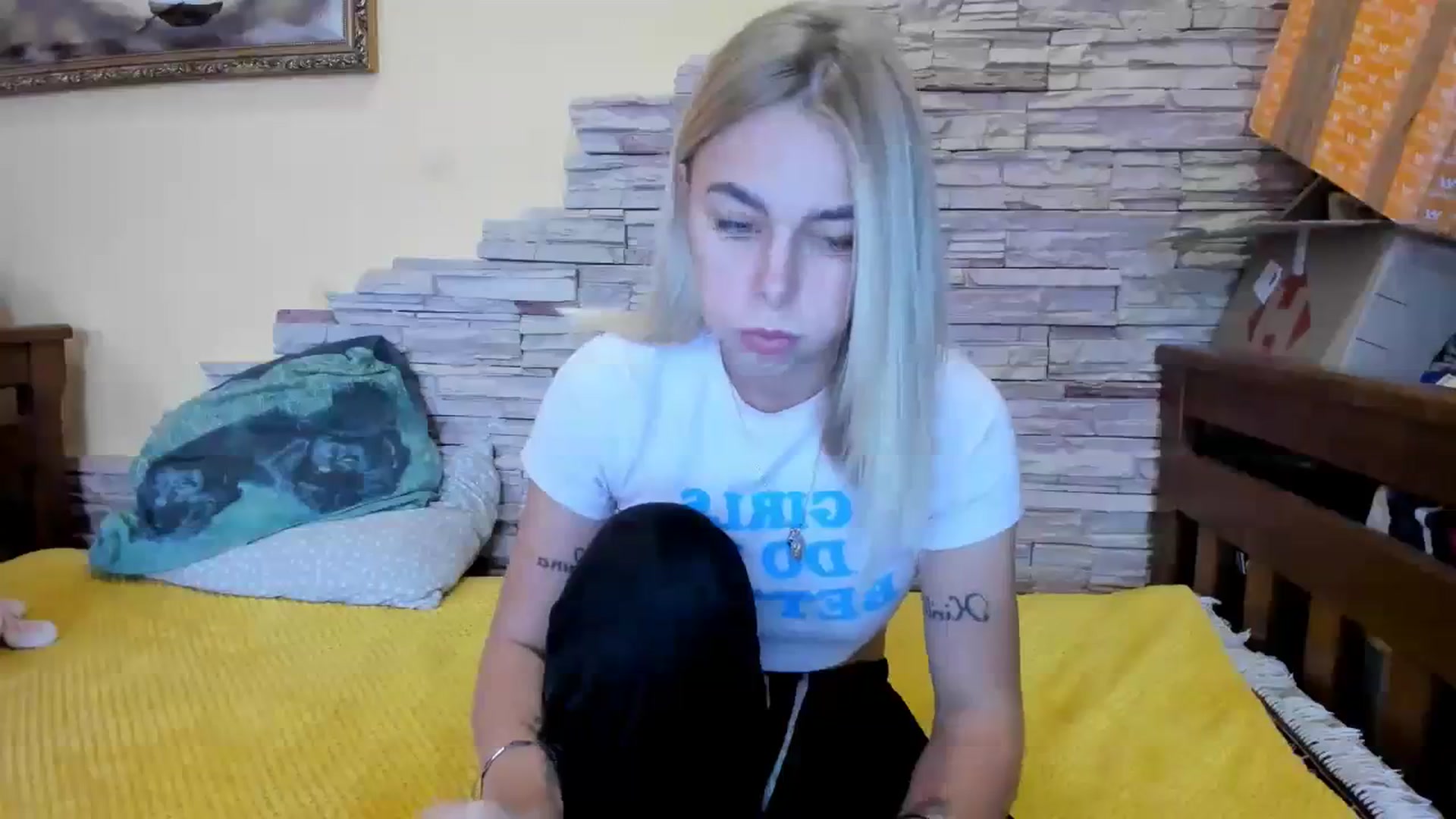 Gallery image thumbnail from YourPupsik's myfreecams stream on, 11/08/2023, 10:36 image 20 of 20