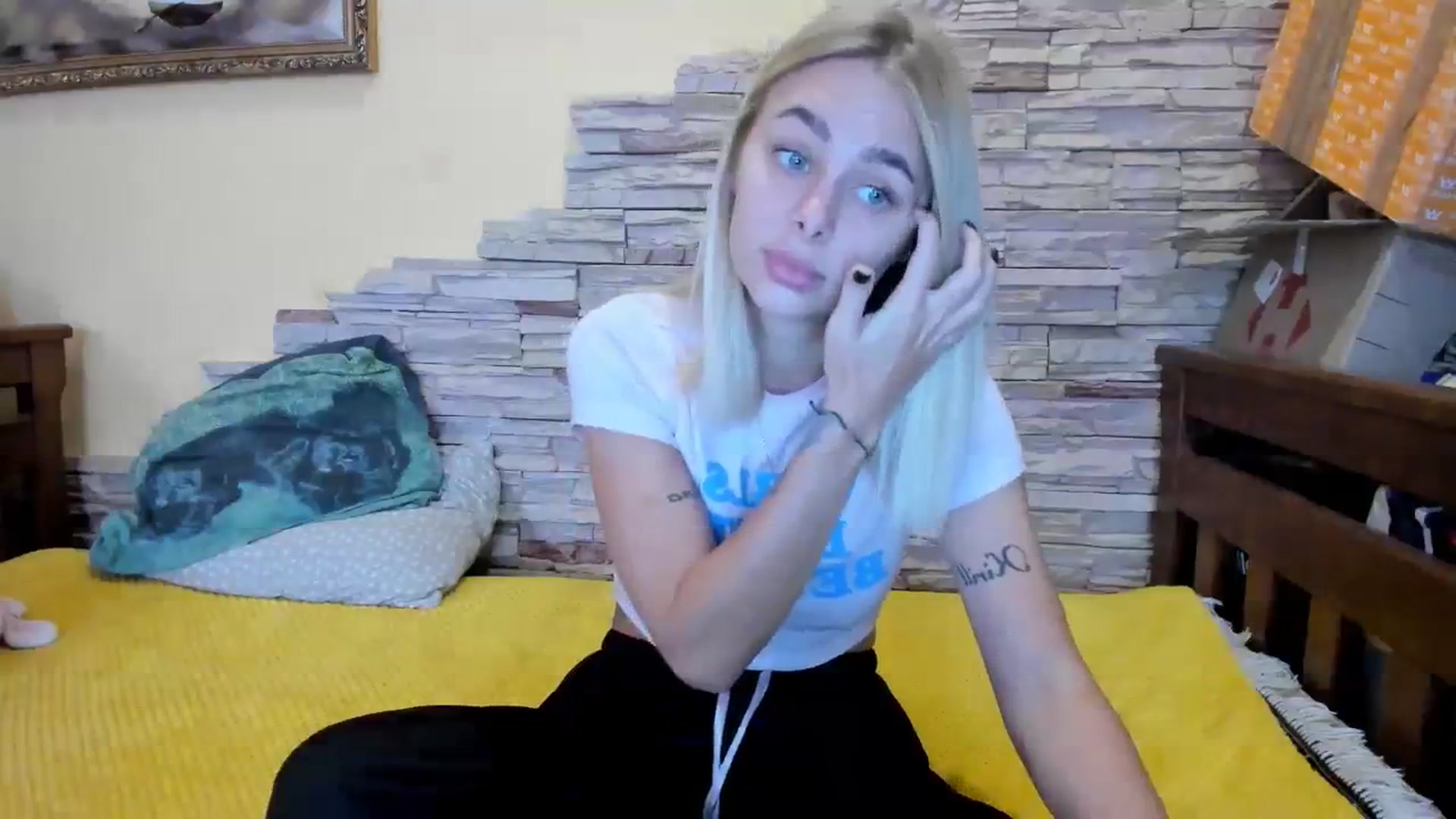 Gallery image thumbnail from YourPupsik's myfreecams stream on, 11/08/2023, 10:36 image 14 of 20