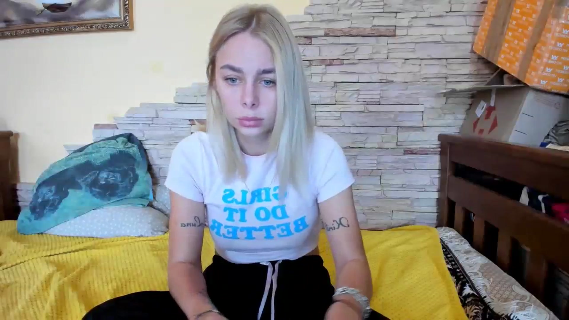 Gallery image thumbnail from YourPupsik's myfreecams stream on, 11/08/2023, 12:03 image 14 of 20