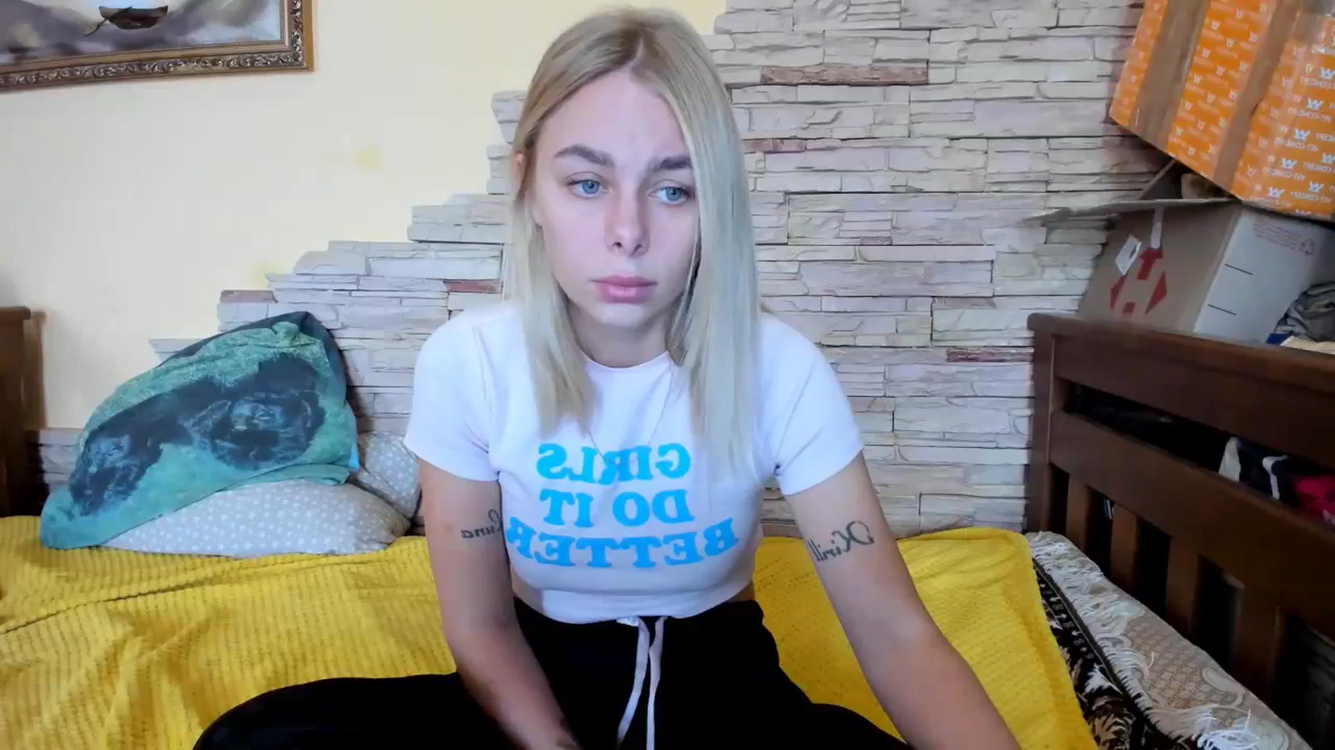 Gallery image thumbnail from YourPupsik's myfreecams stream on, 11/08/2023, 12:03 image 9 of 20