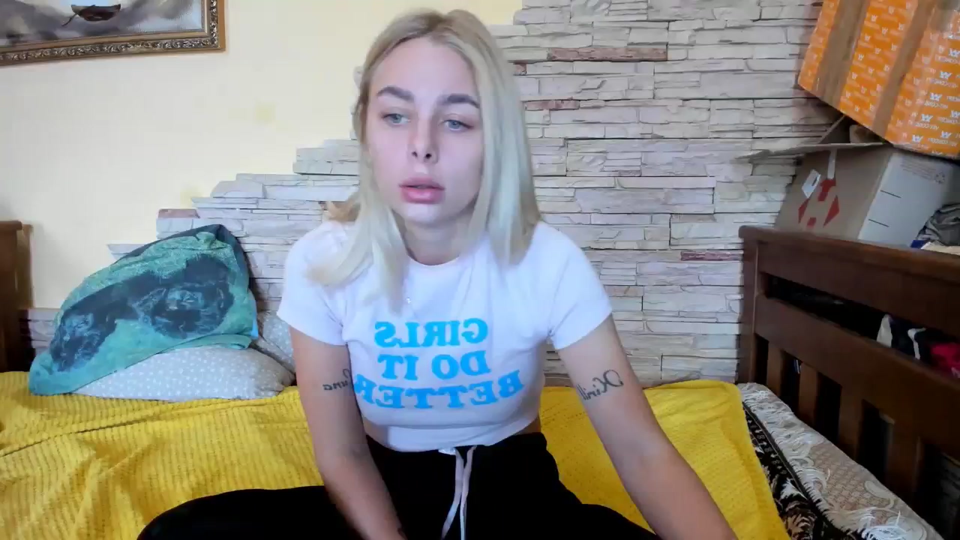 Gallery image thumbnail from YourPupsik's myfreecams stream on, 11/08/2023, 12:03 image 11 of 20
