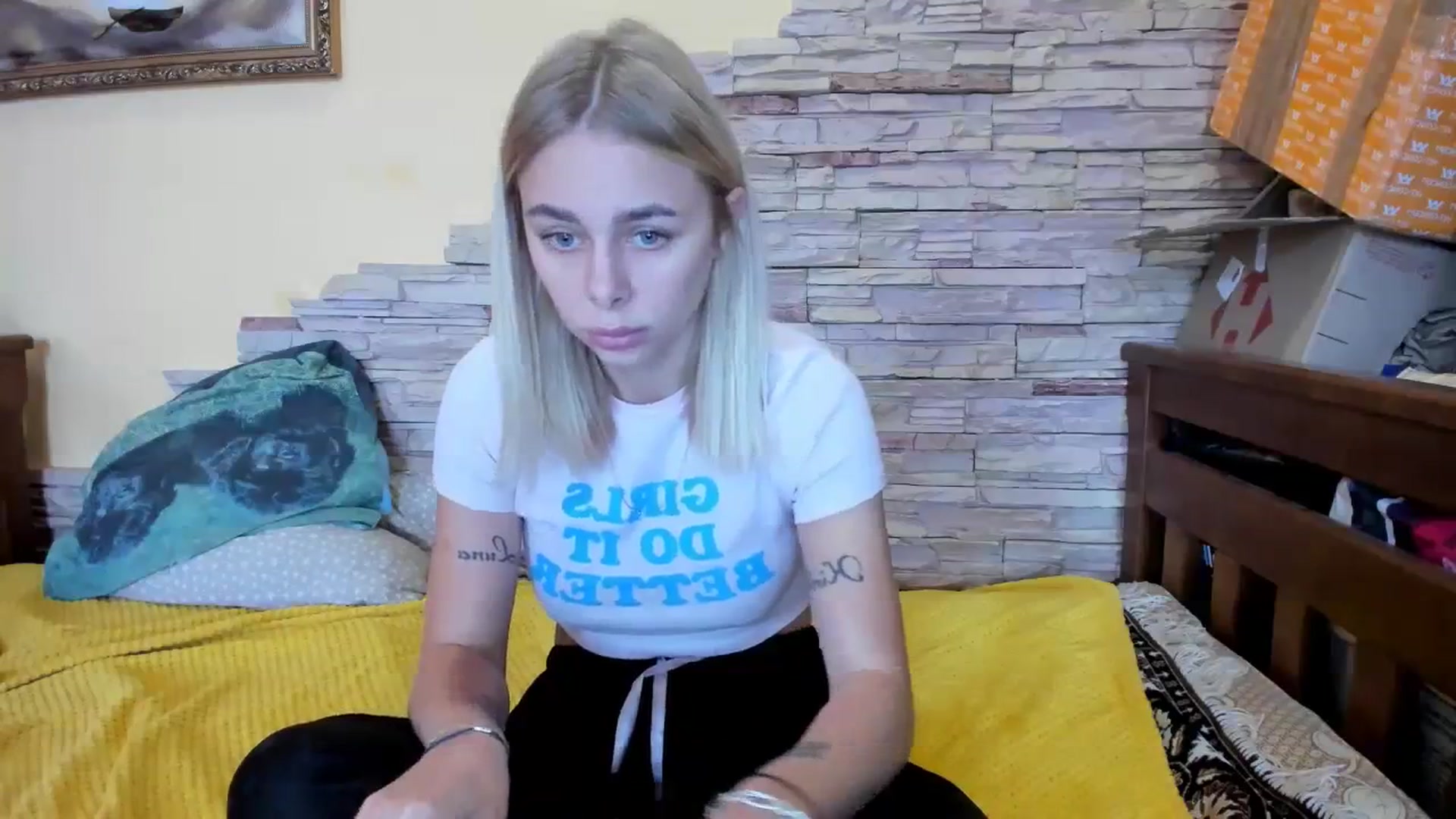 Gallery image thumbnail from YourPupsik's myfreecams stream on, 11/08/2023, 12:47 image 11 of 20