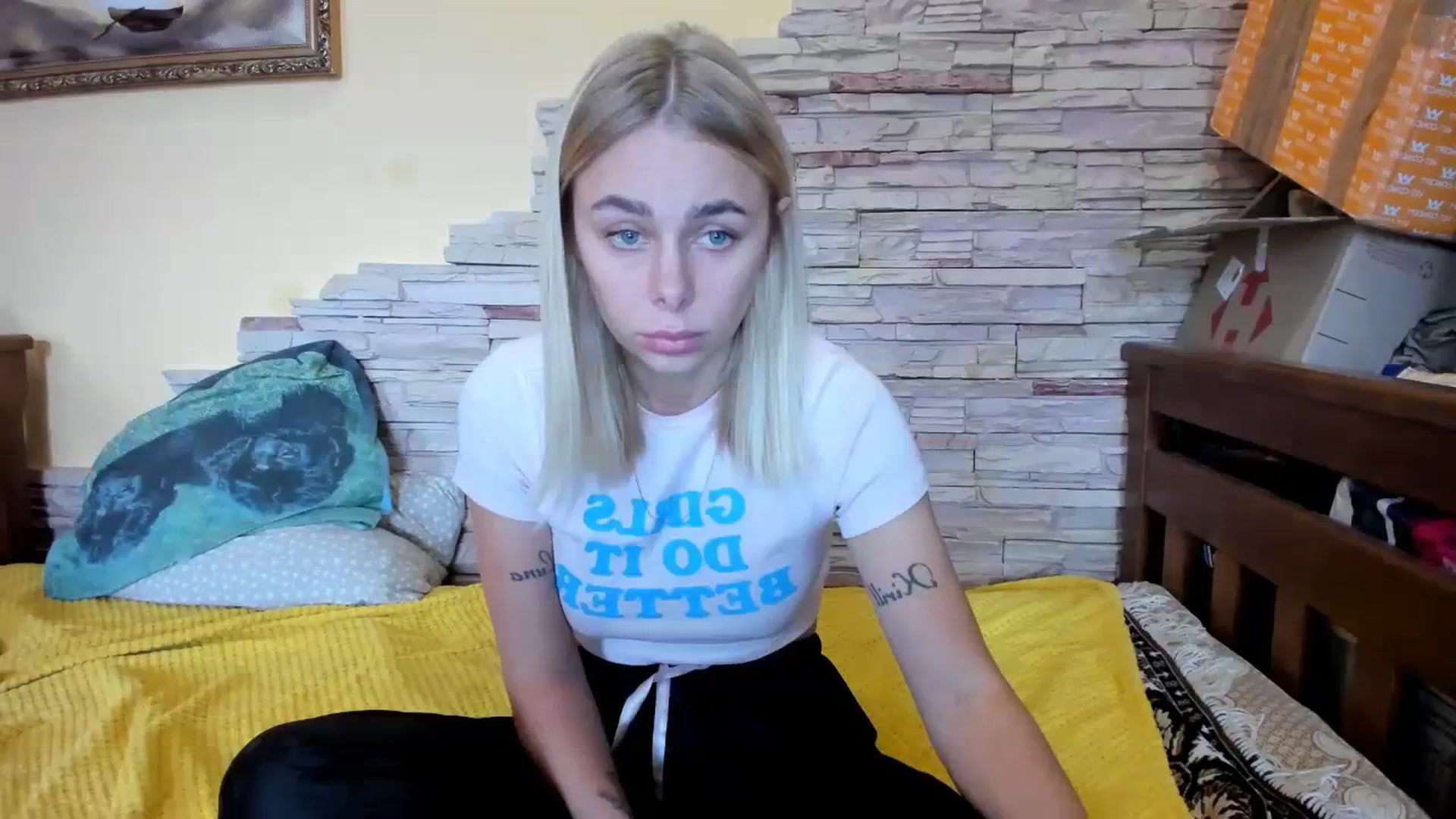 Gallery image thumbnail from YourPupsik's myfreecams stream on, 11/08/2023, 12:47 image 14 of 20
