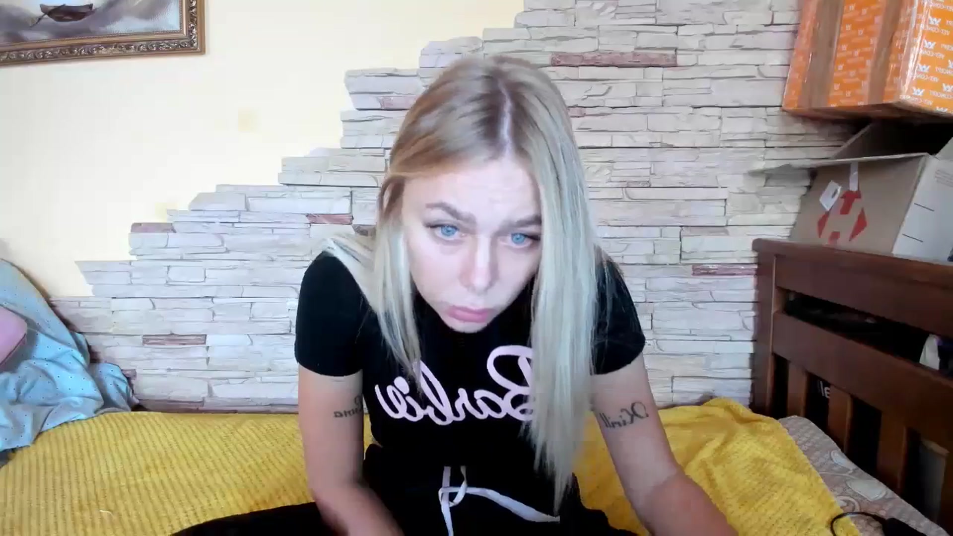 Gallery image thumbnail from YourPupsik's myfreecams stream on, 11/14/2023, 12:29 image 10 of 20