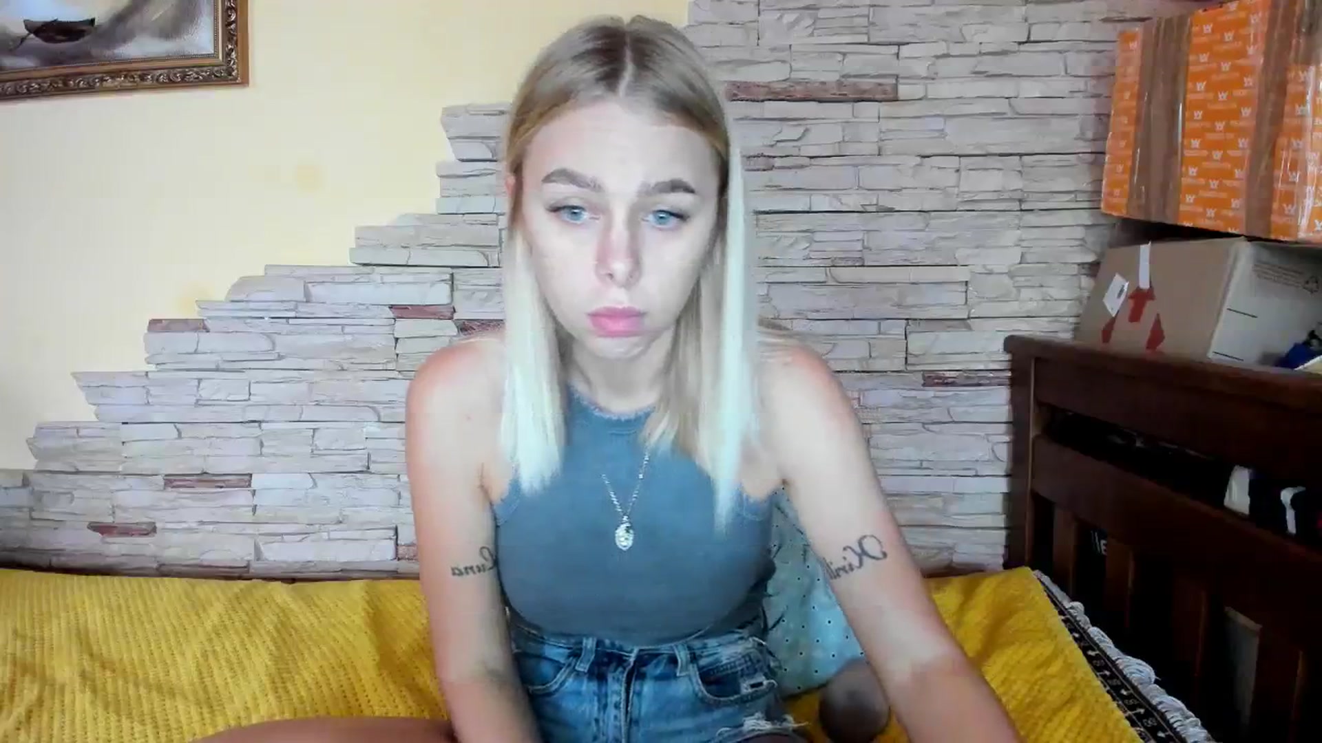 Gallery image thumbnail from YourPupsik's myfreecams stream on, 11/21/2023, 13:27 image 19 of 20