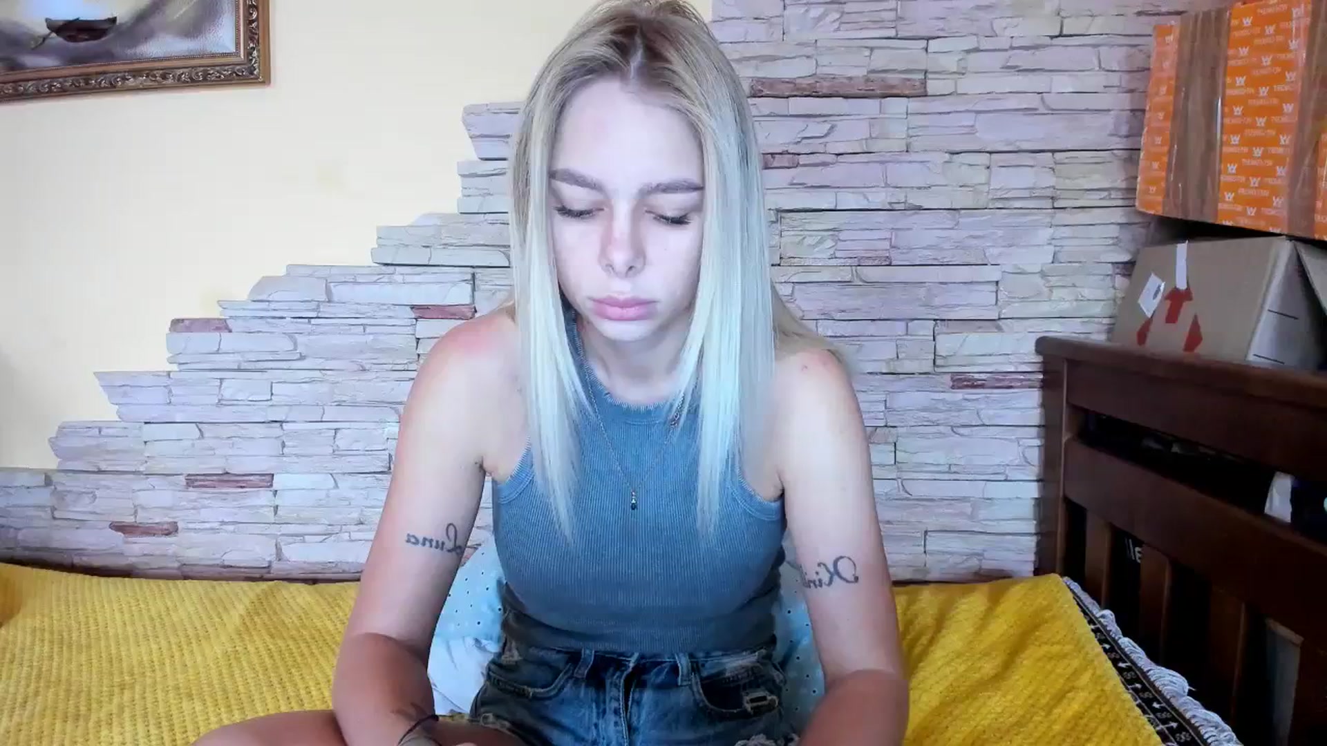 Gallery image thumbnail from YourPupsik's myfreecams stream on, 11/22/2023, 12:50 image 1 of 20