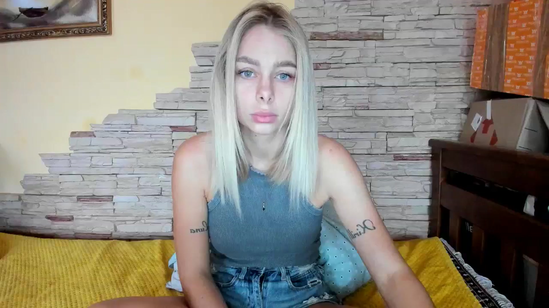 Gallery image thumbnail from YourPupsik's myfreecams stream on, 11/22/2023, 12:50 image 8 of 20